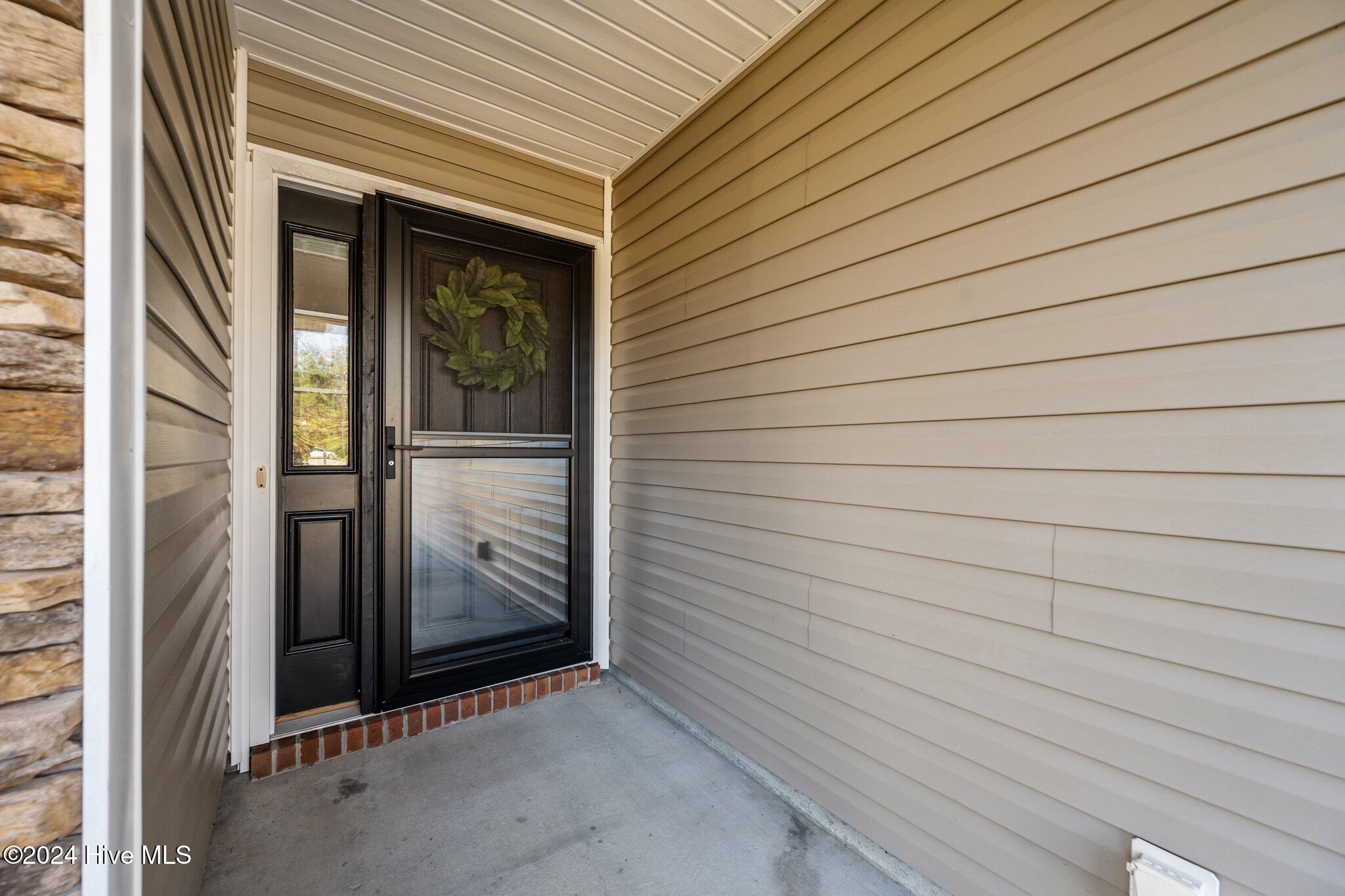 1003 Summerfield Court