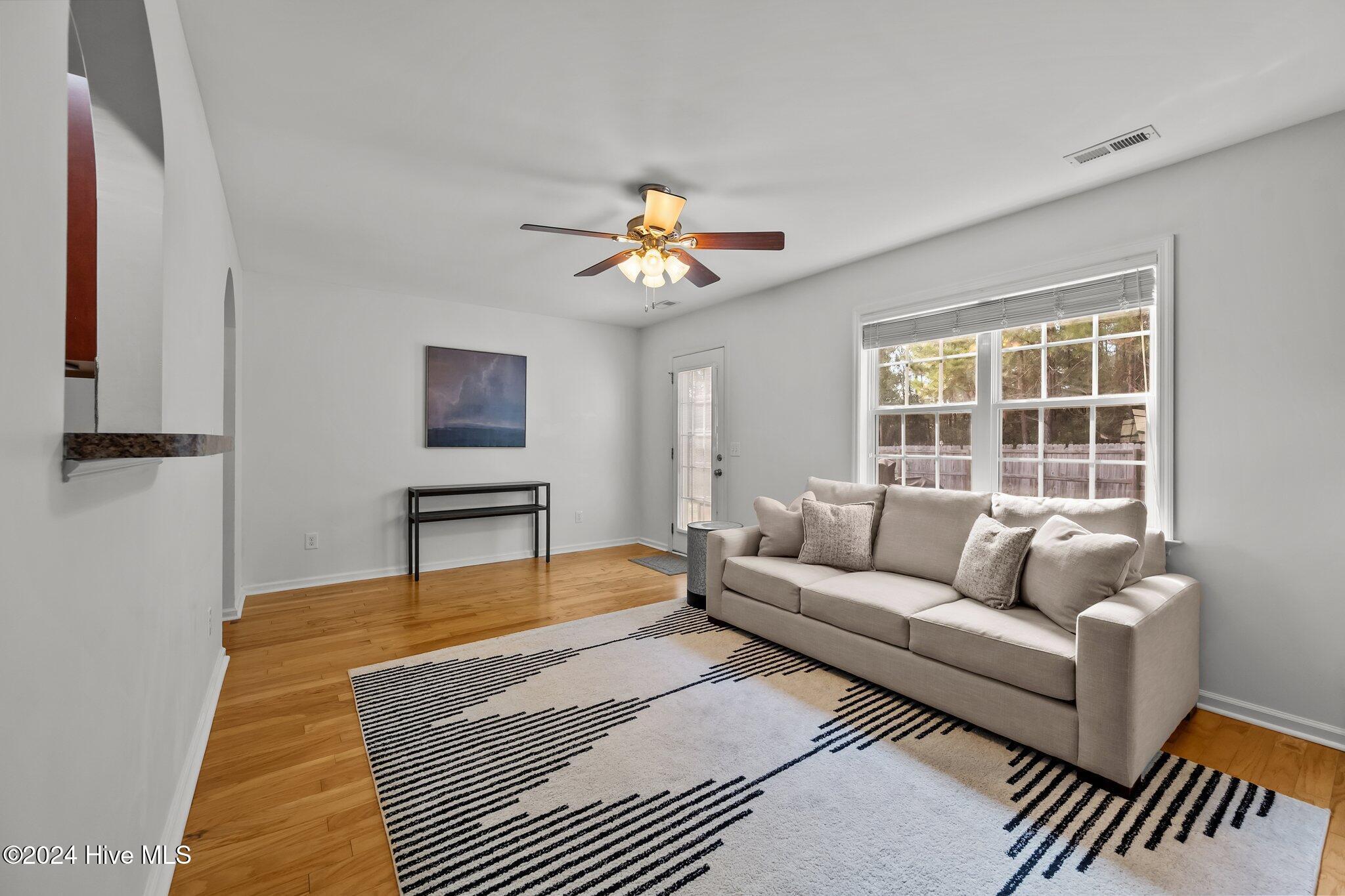 1003 Summerfield Court