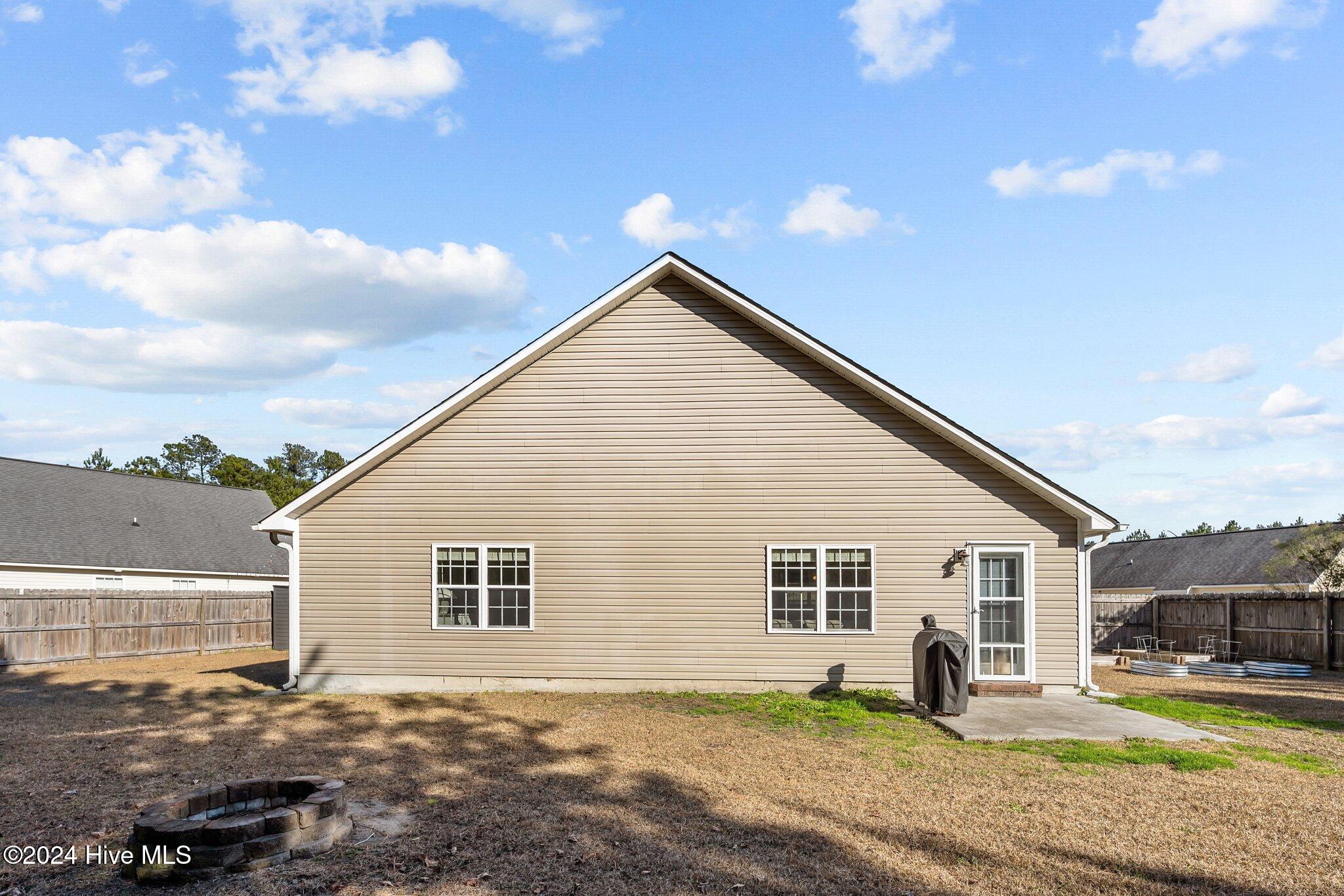 1003 Summerfield Court