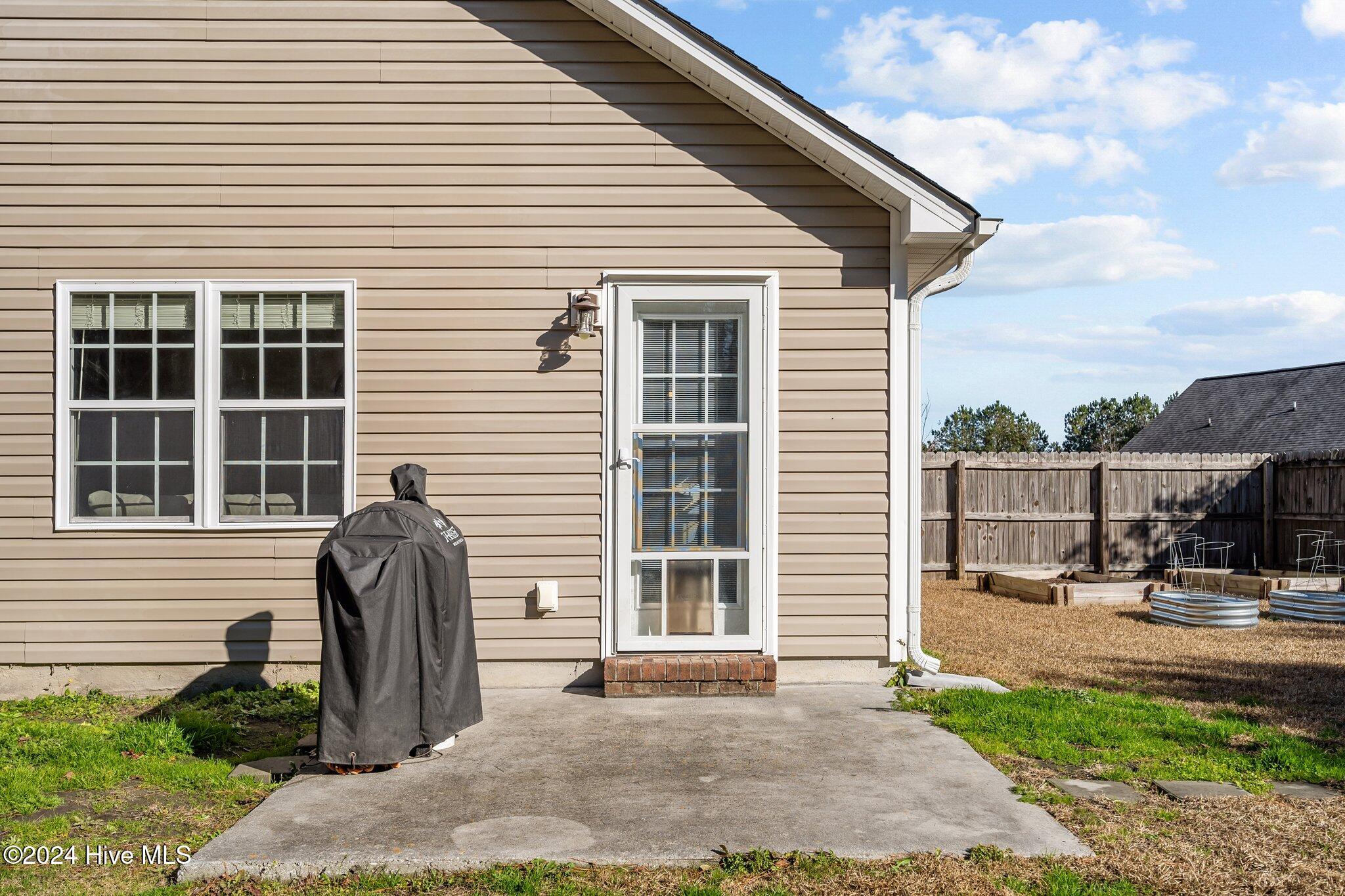 1003 Summerfield Court