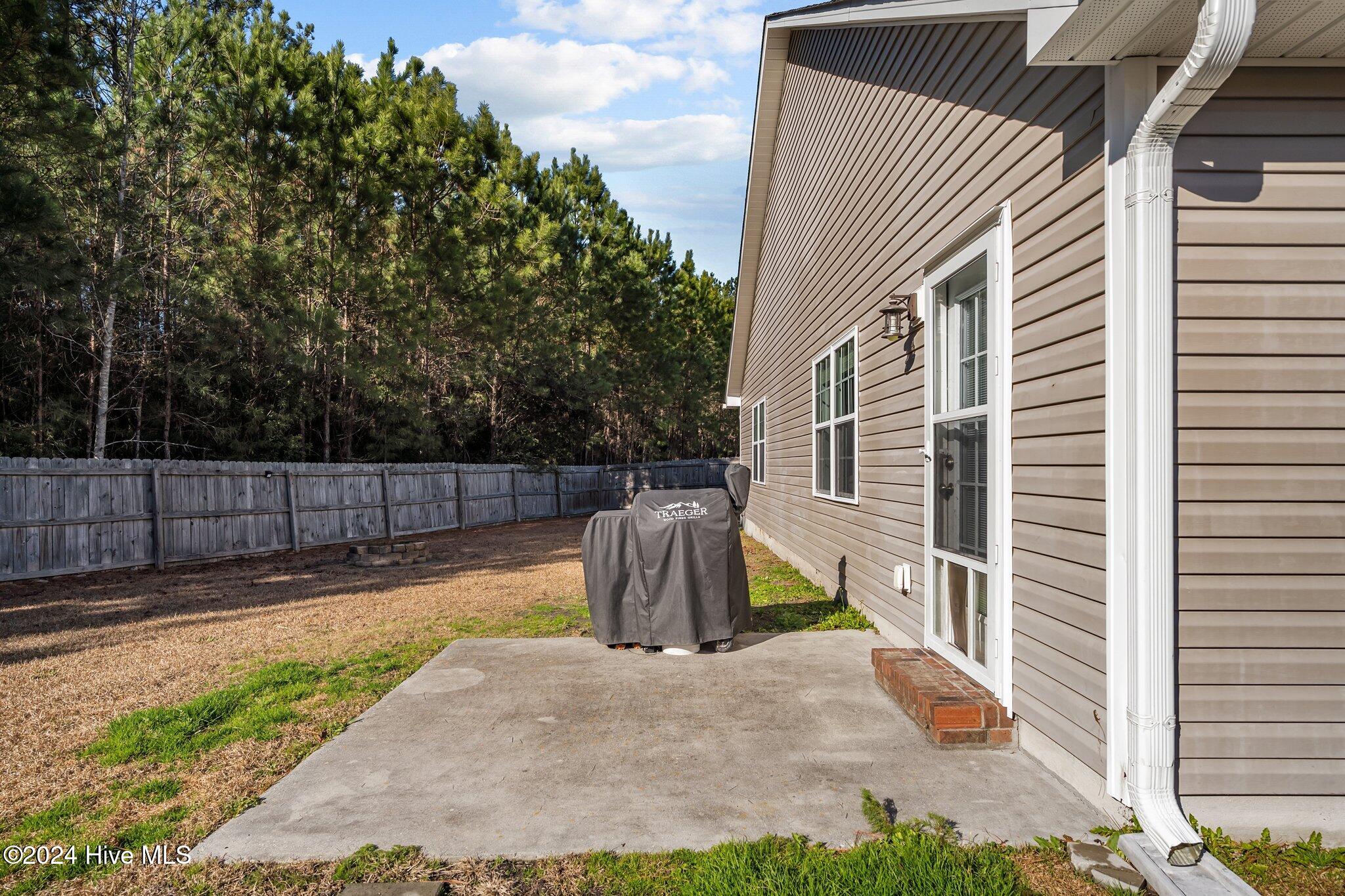 1003 Summerfield Court