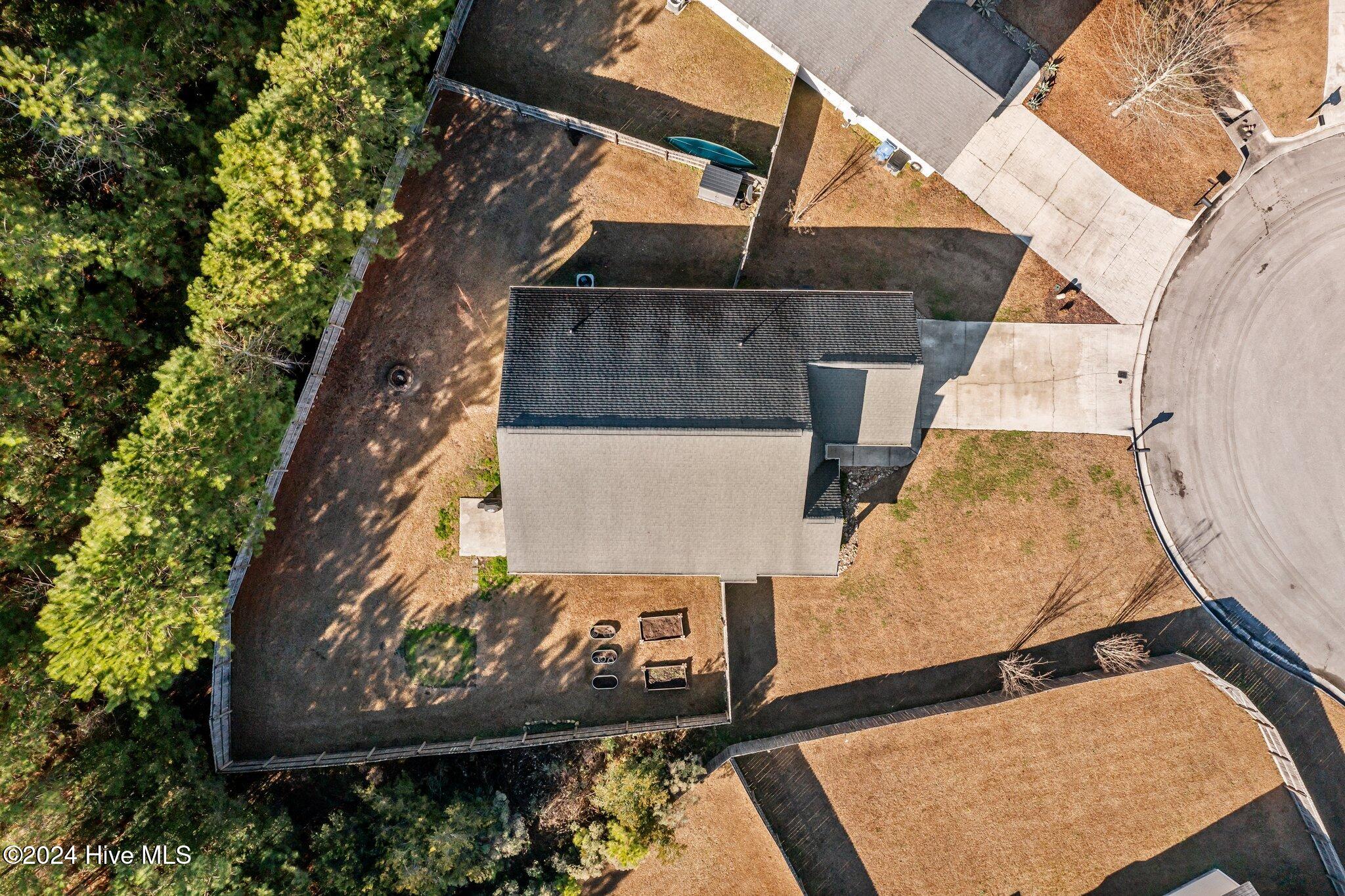 1003 Summerfield Court