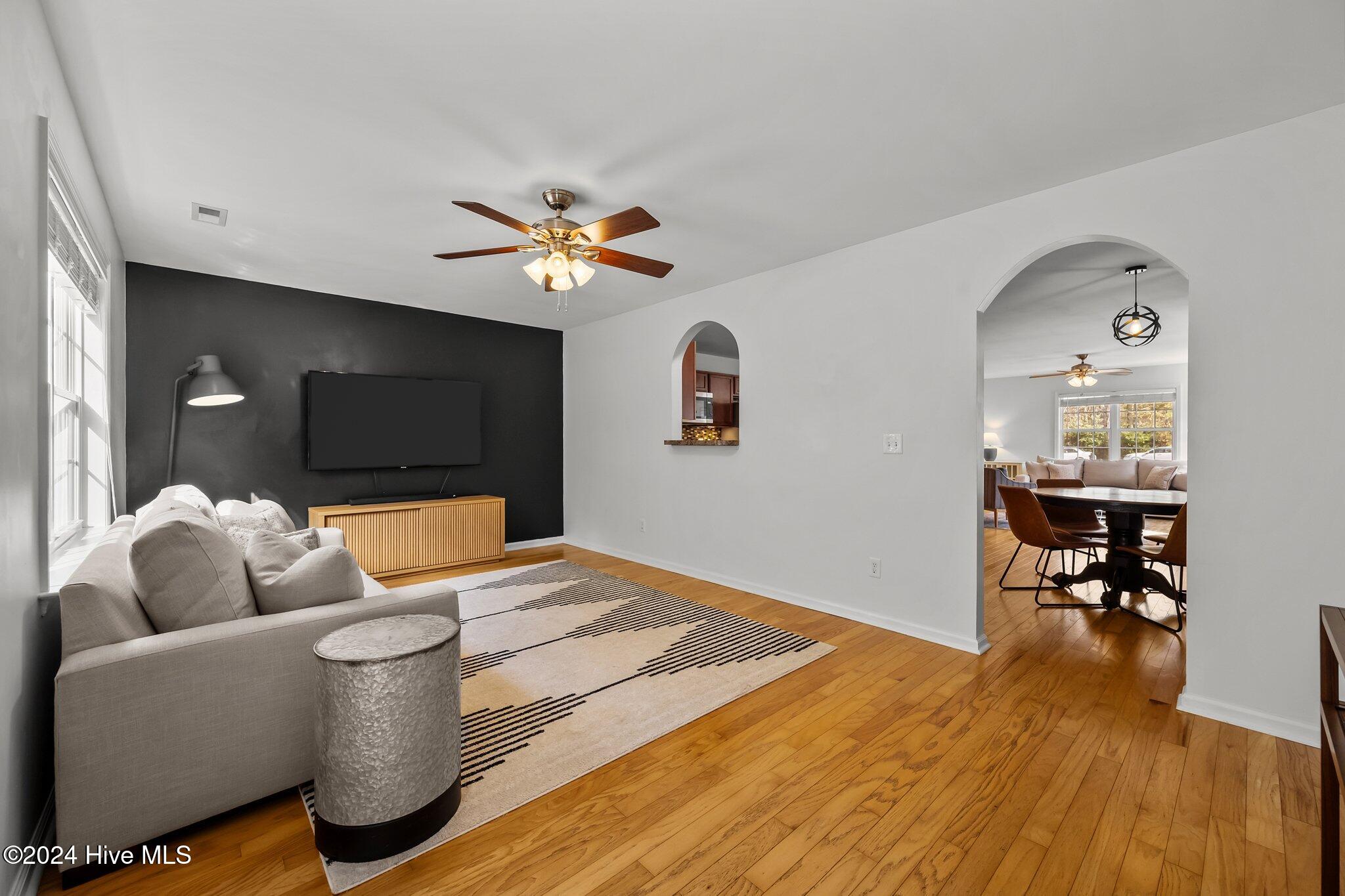 1003 Summerfield Court