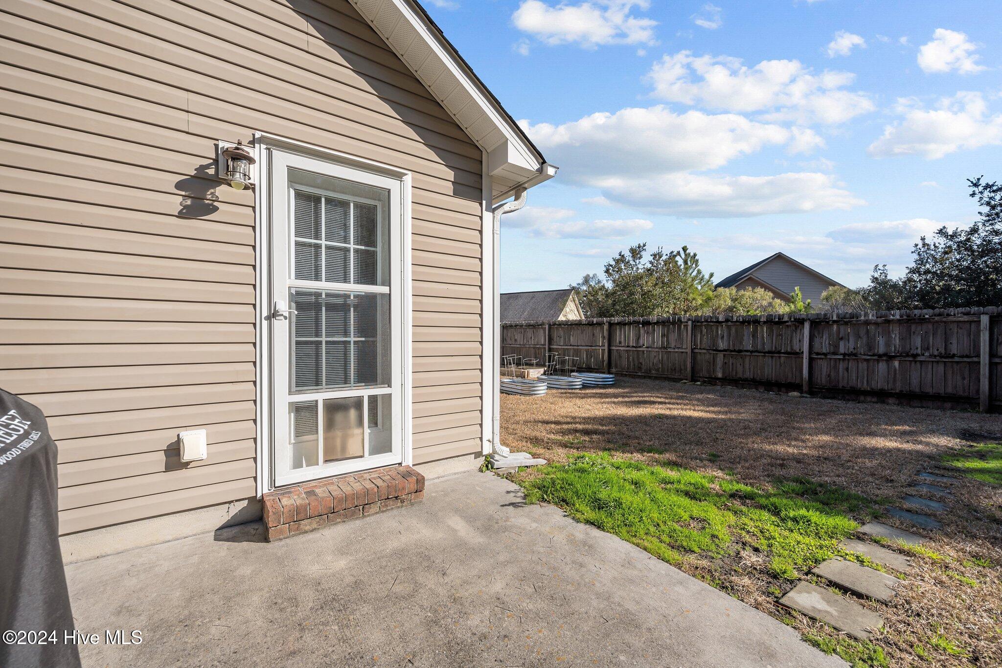 1003 Summerfield Court