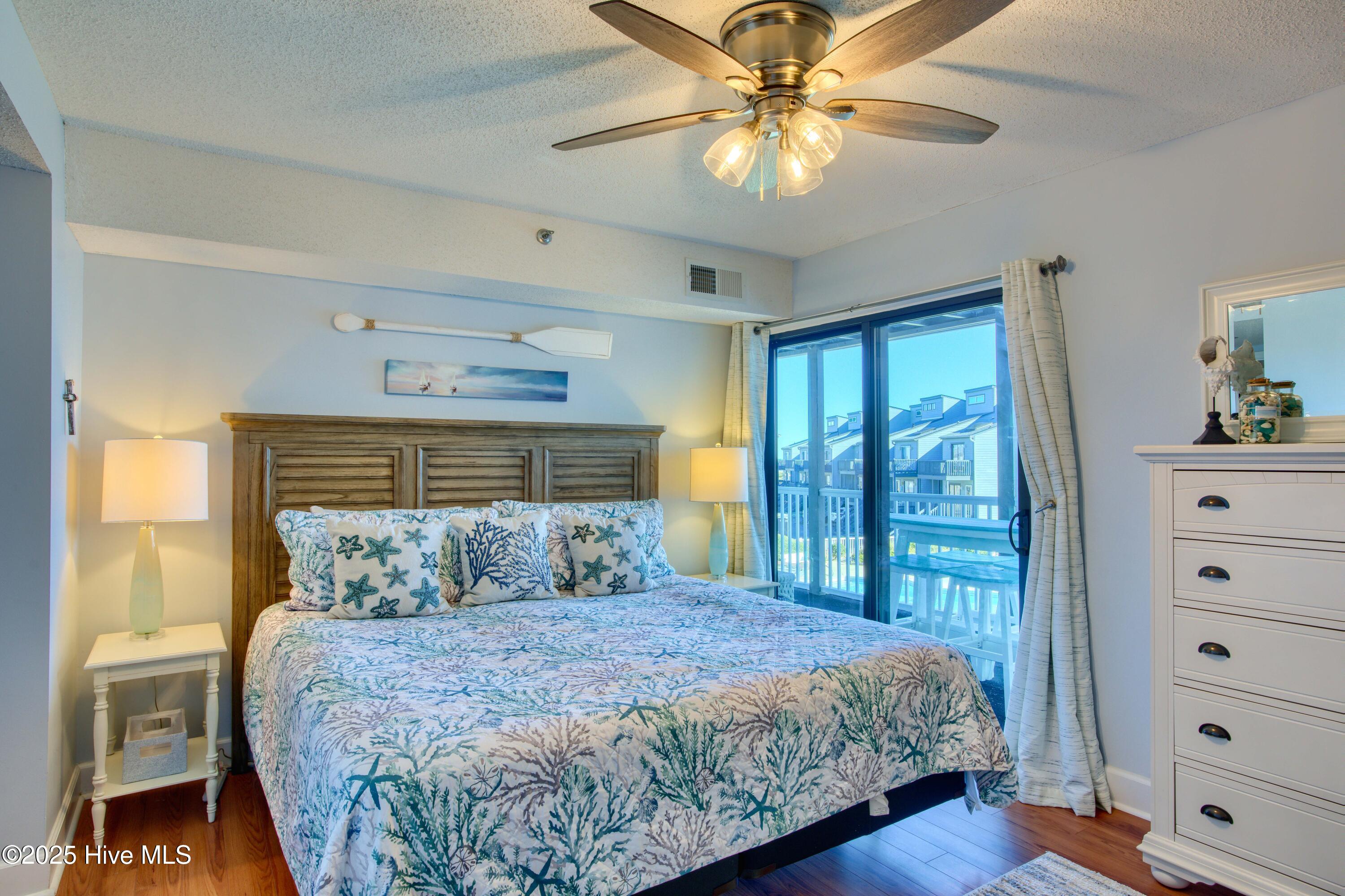 1896 New River Inlet Road, Unit 1215