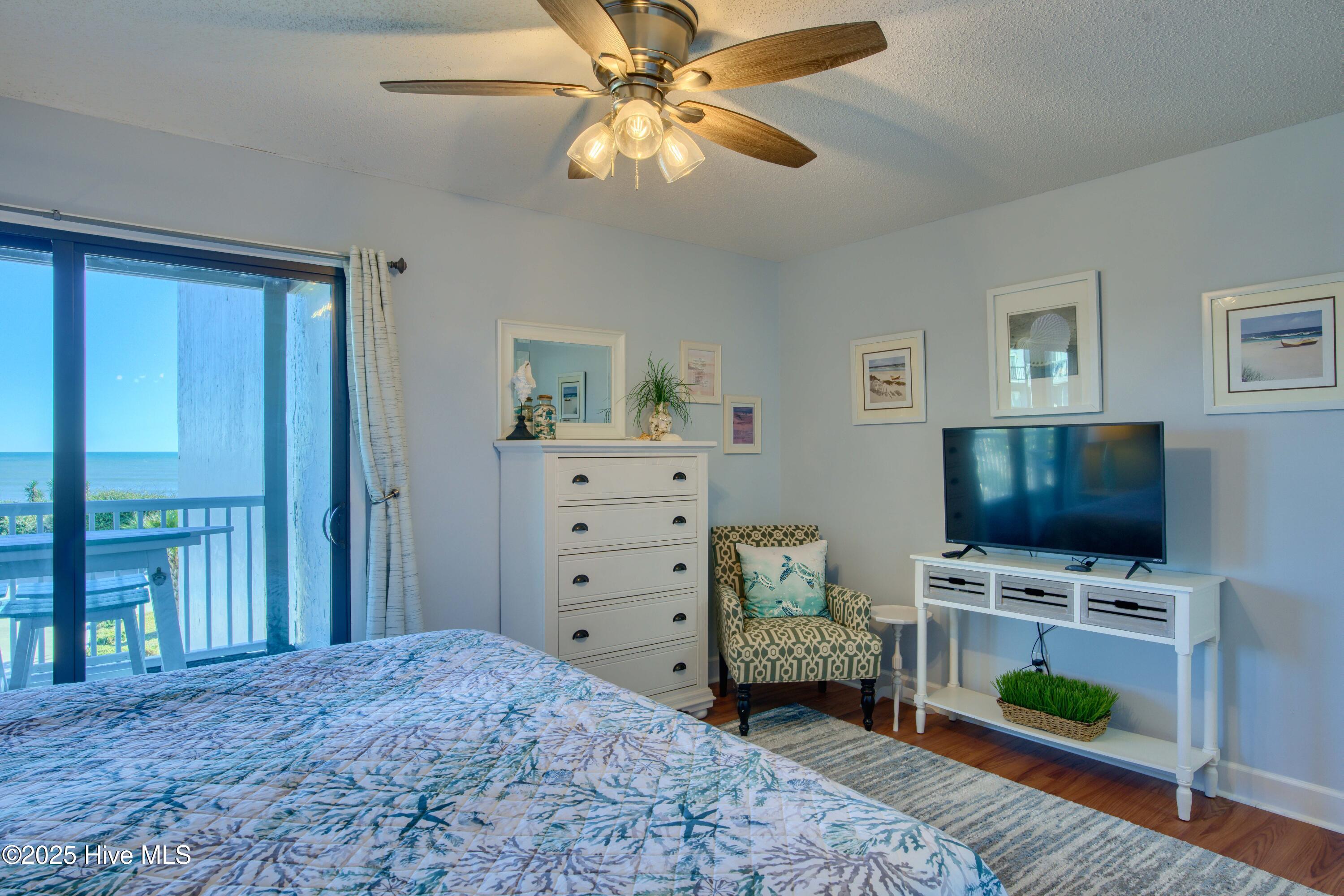 1896 New River Inlet Road, Unit 1215