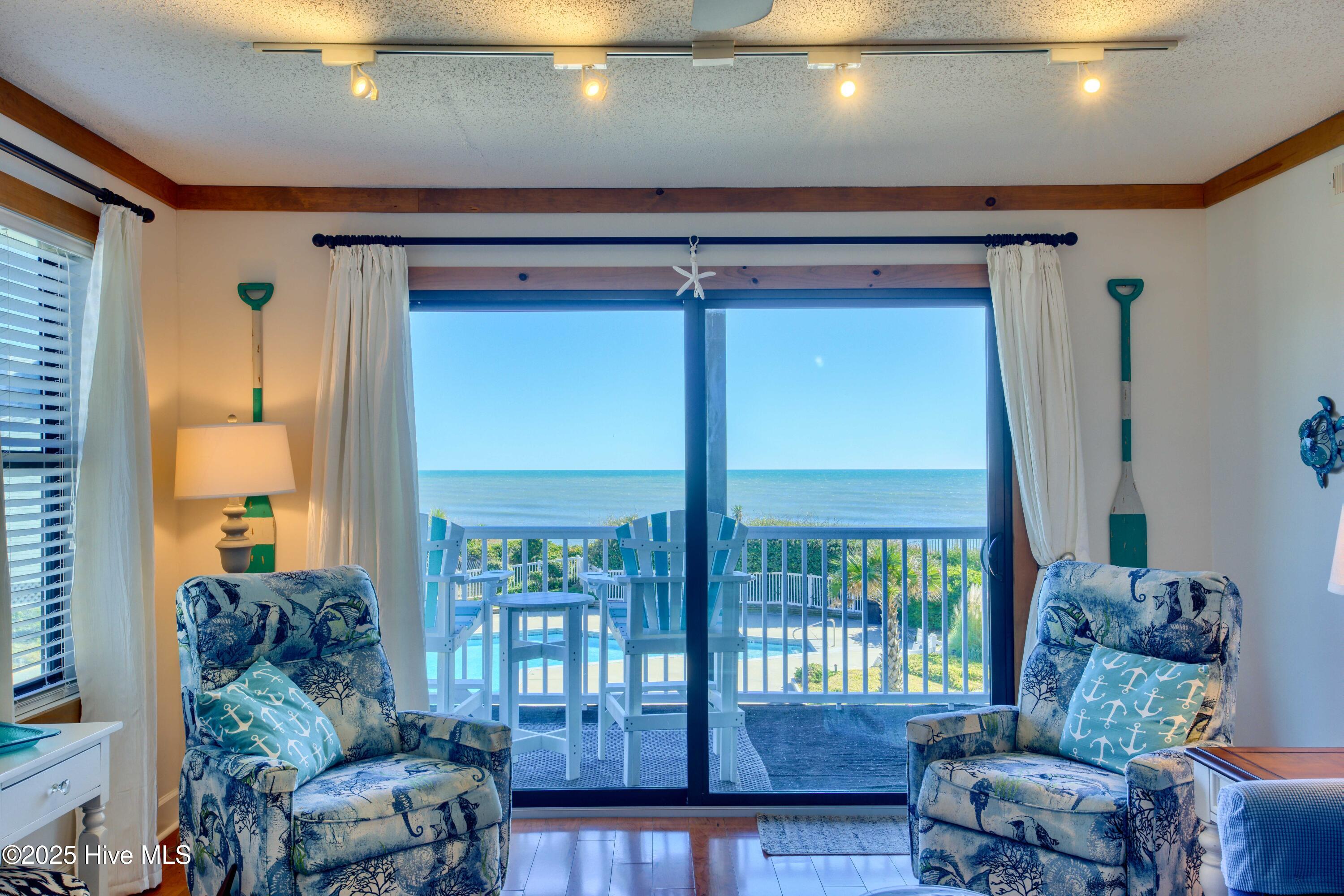 1896 New River Inlet Road, Unit 1215