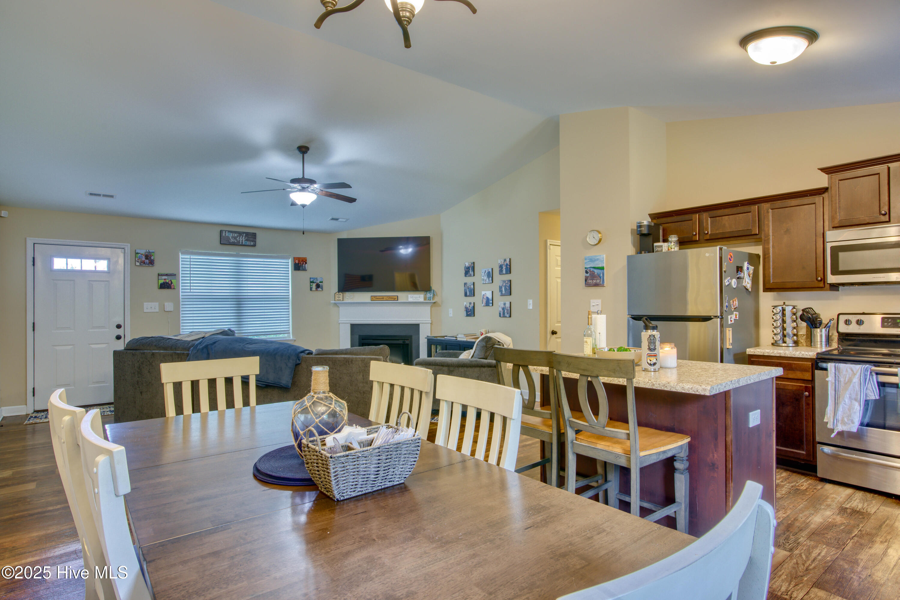 155 Bridgeport Drive
