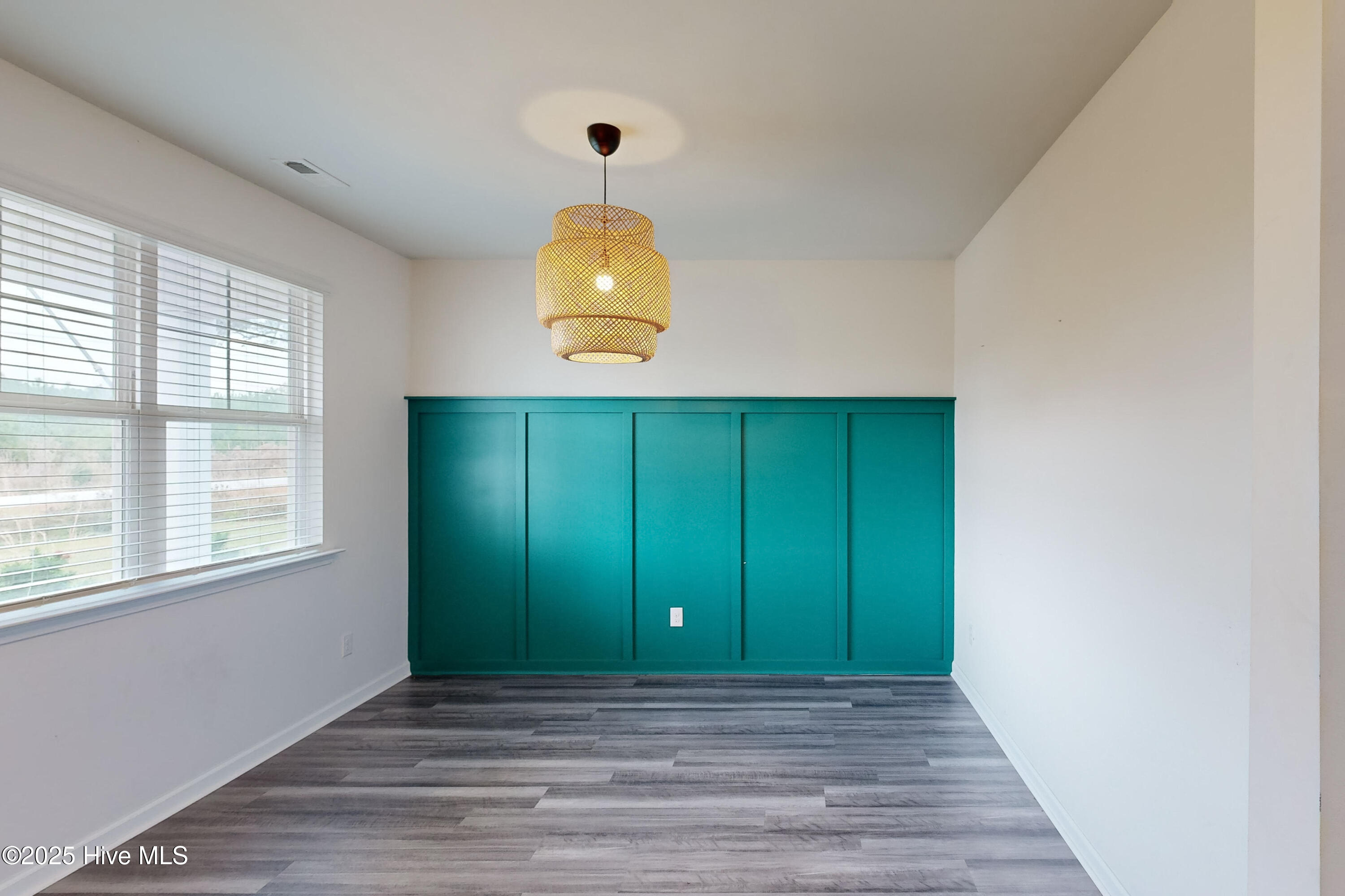 689 Morris Landing Road