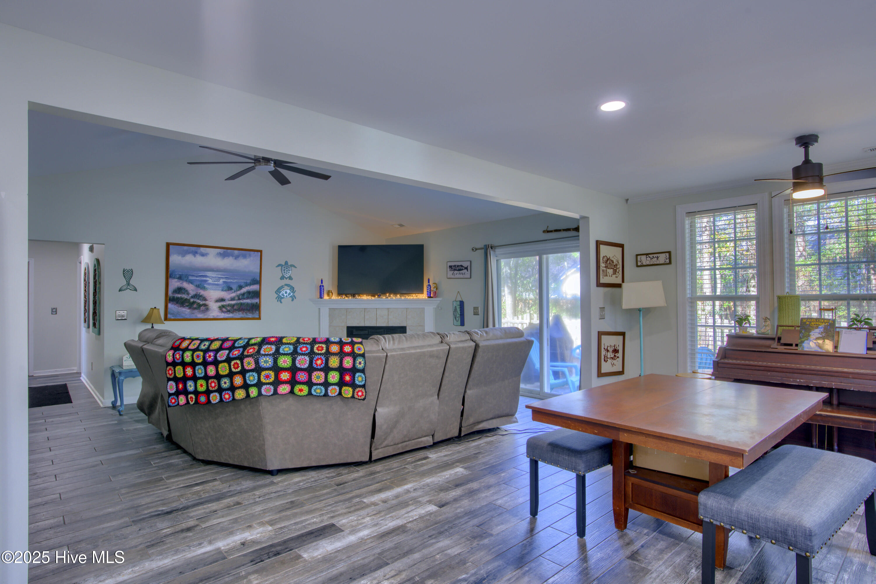 1752 Chadwick Shores Drive