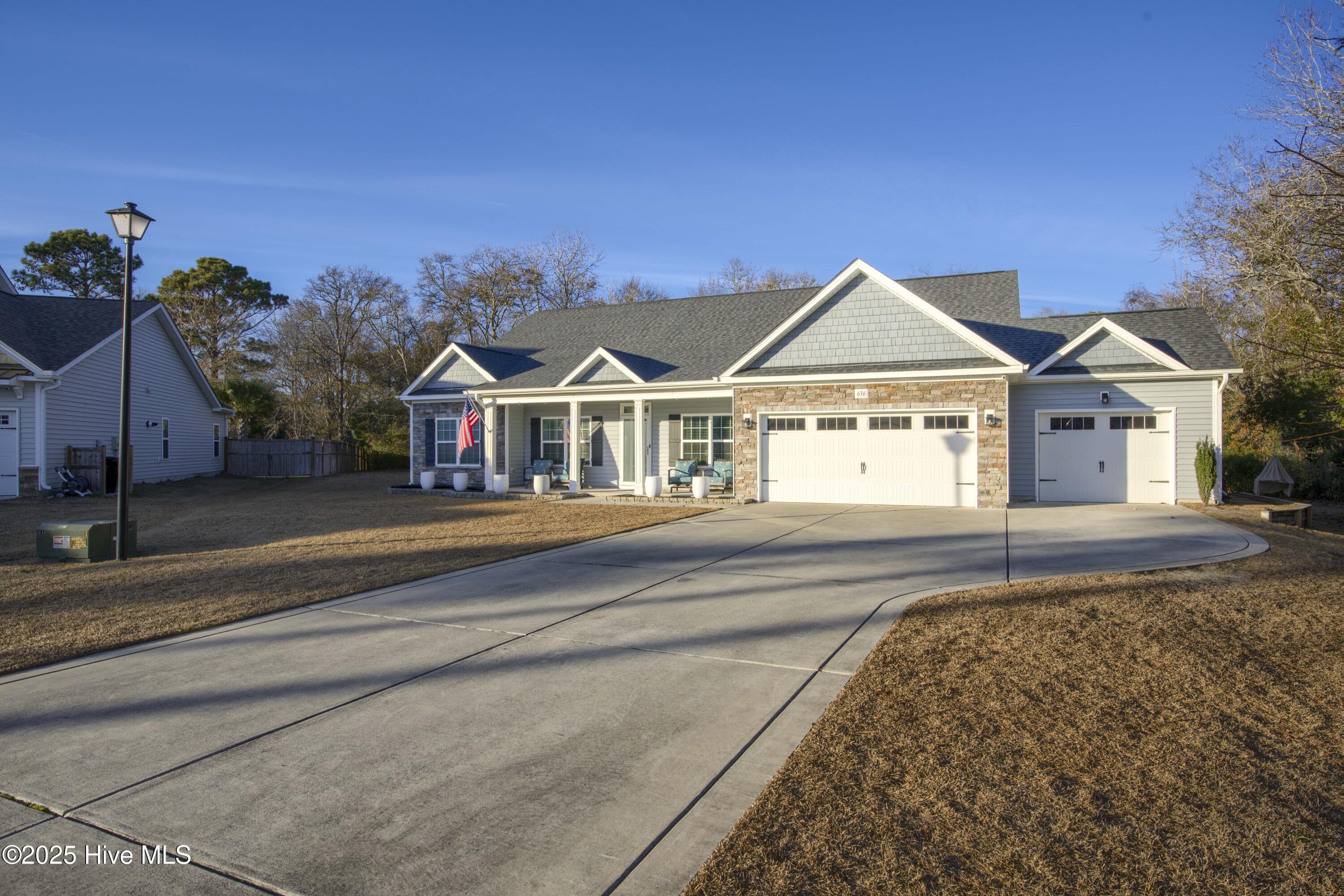 636 Prospect Way