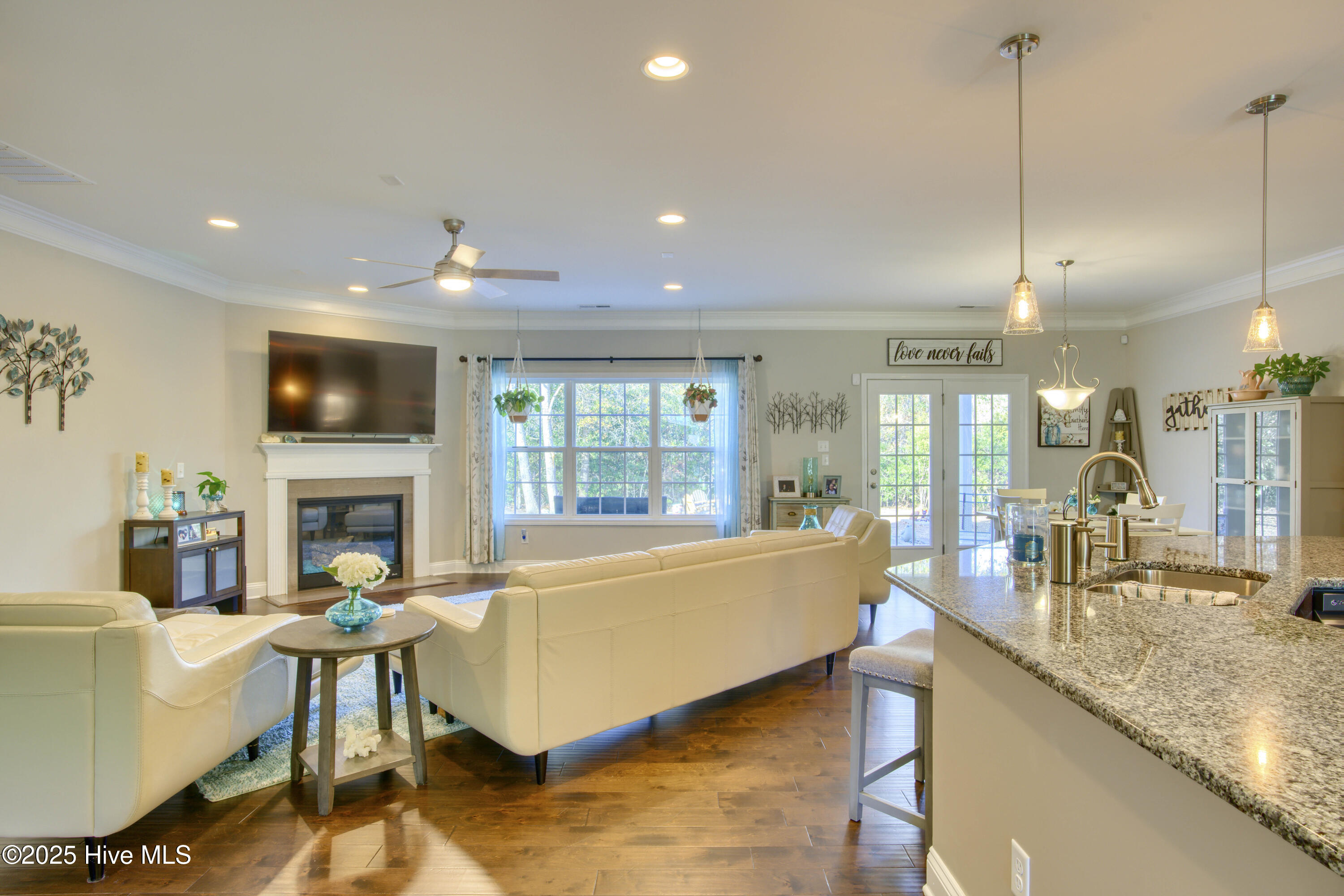 636 Prospect Way