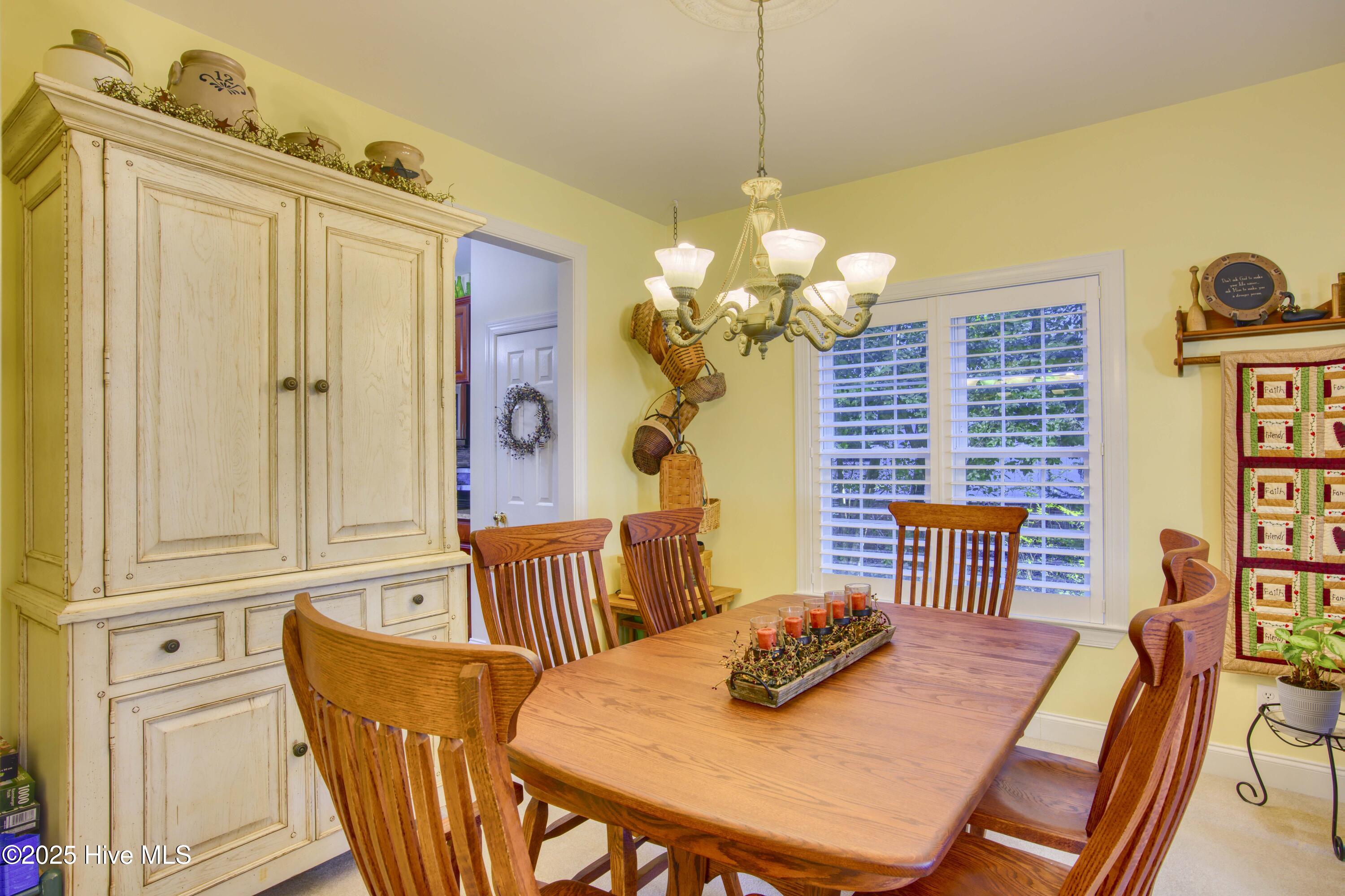2229 Greenwood Court