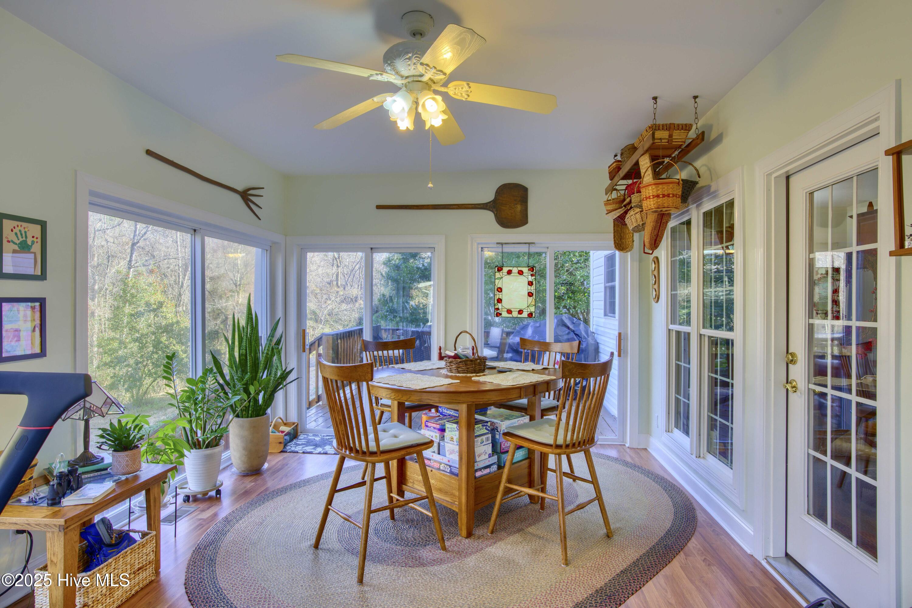 2229 Greenwood Court