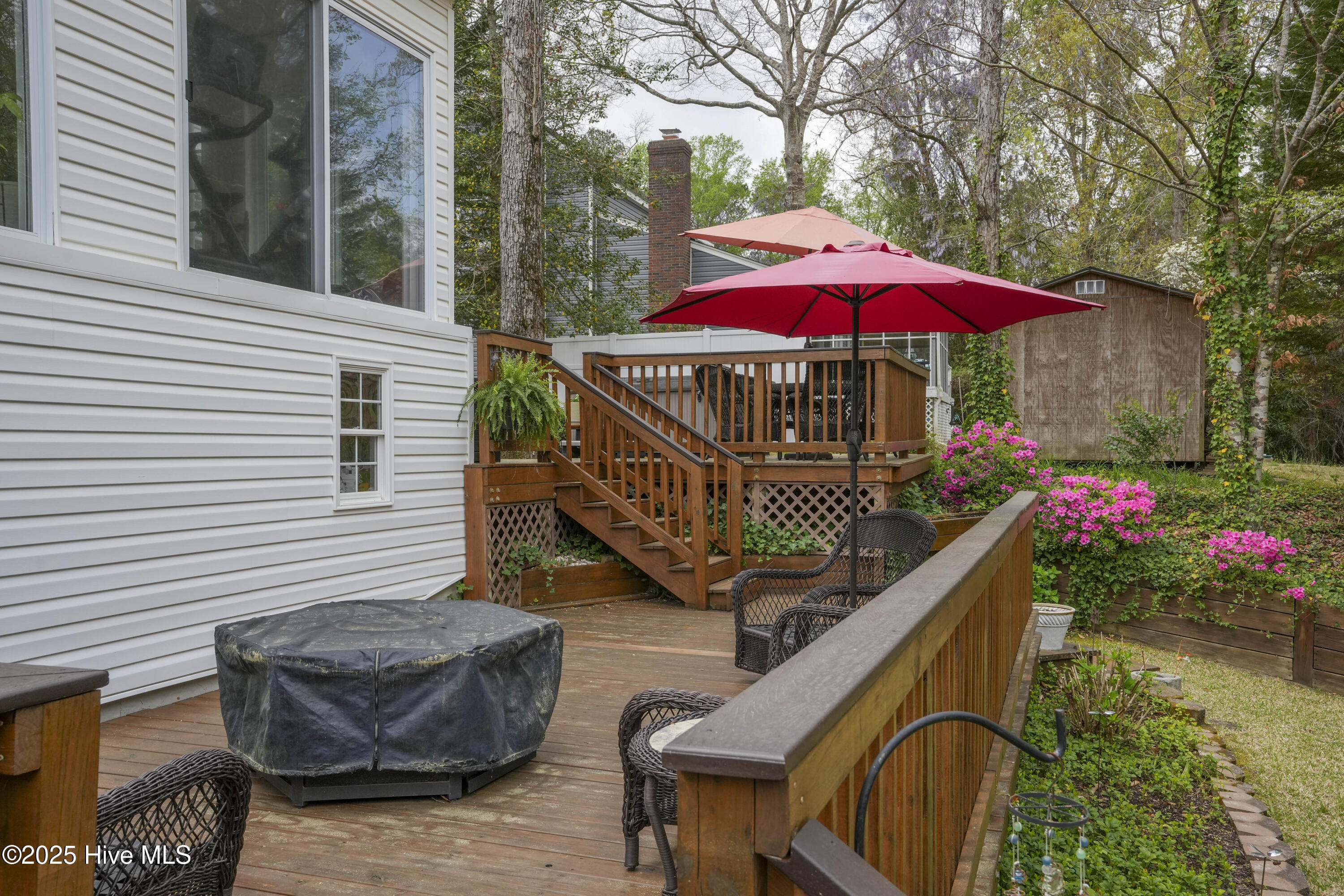 2229 Greenwood Court