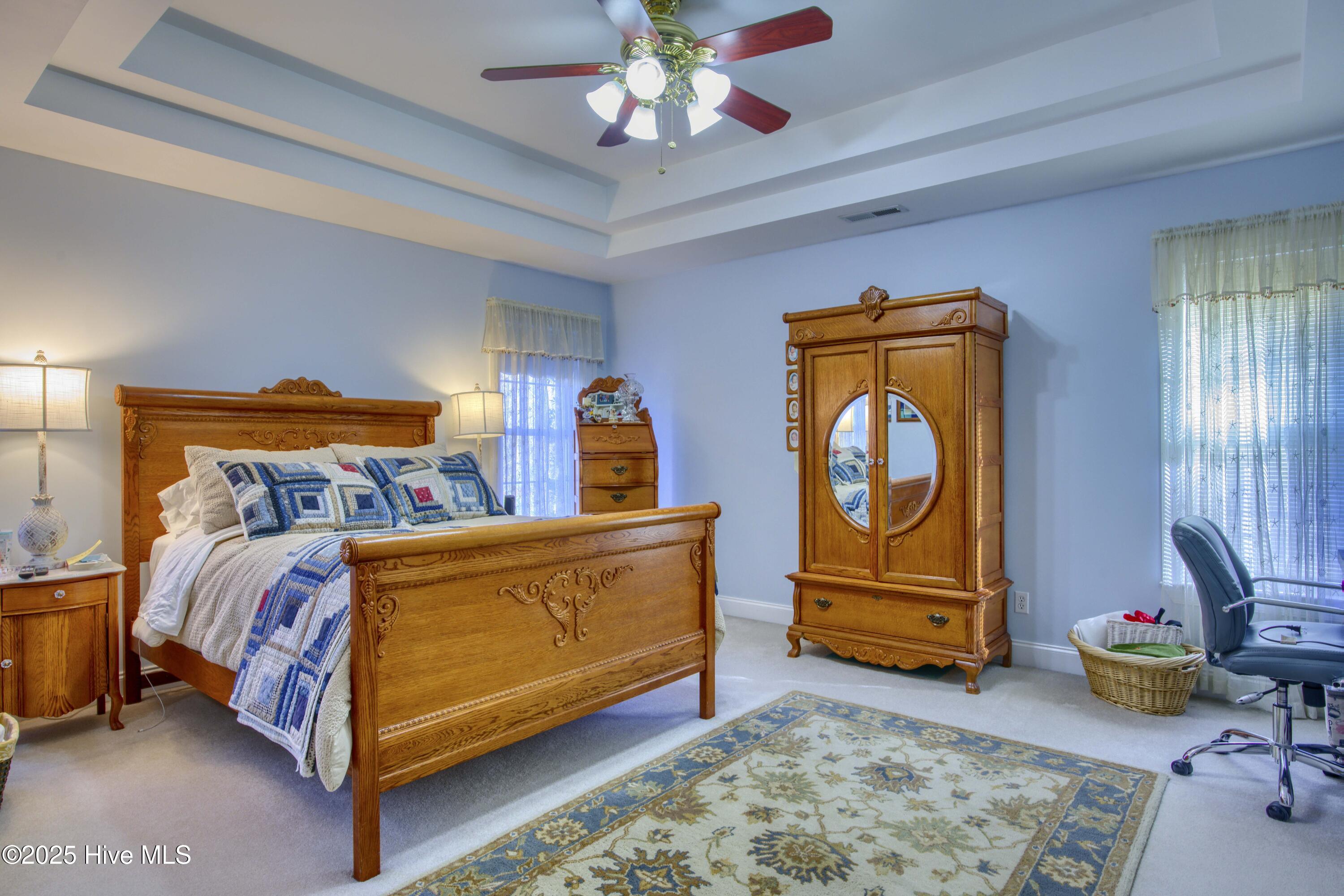 2229 Greenwood Court