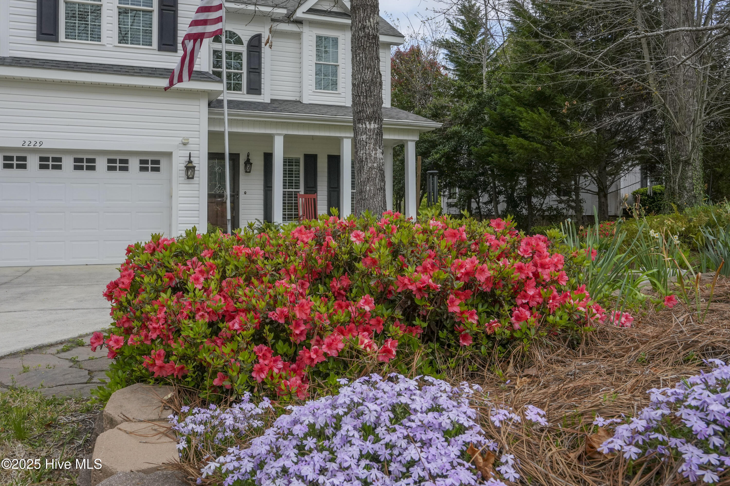 2229 Greenwood Court