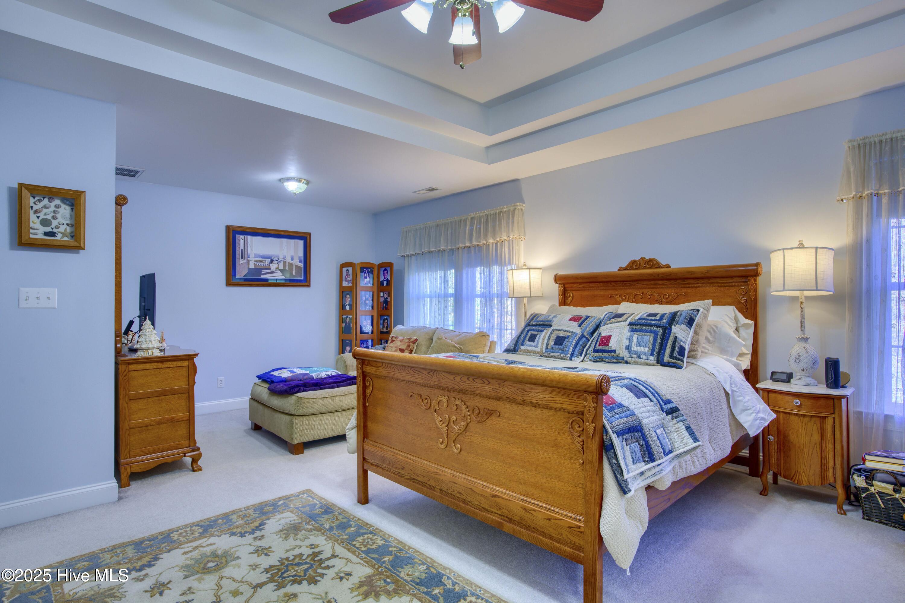 2229 Greenwood Court