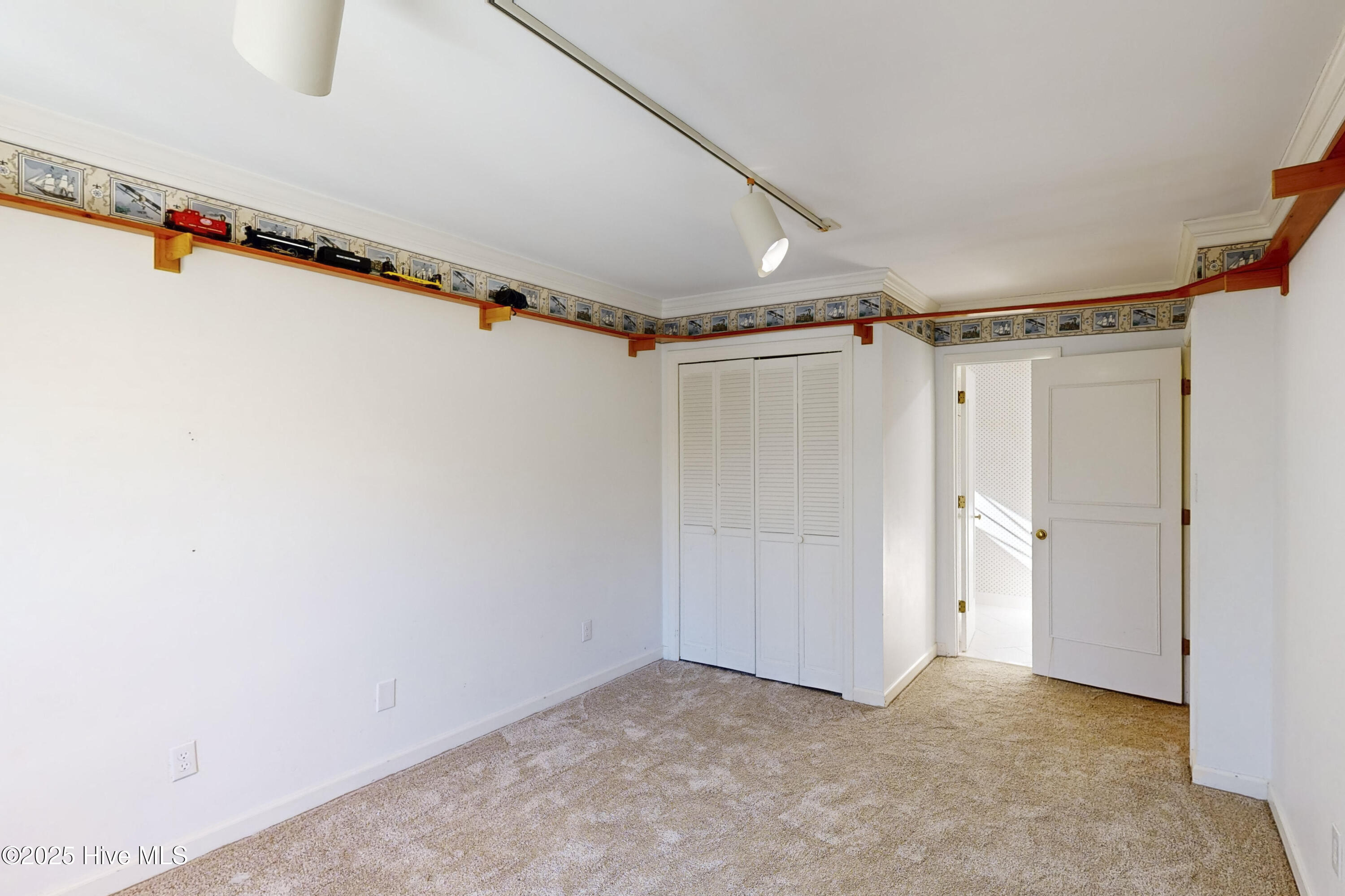 2234 Perry Drive