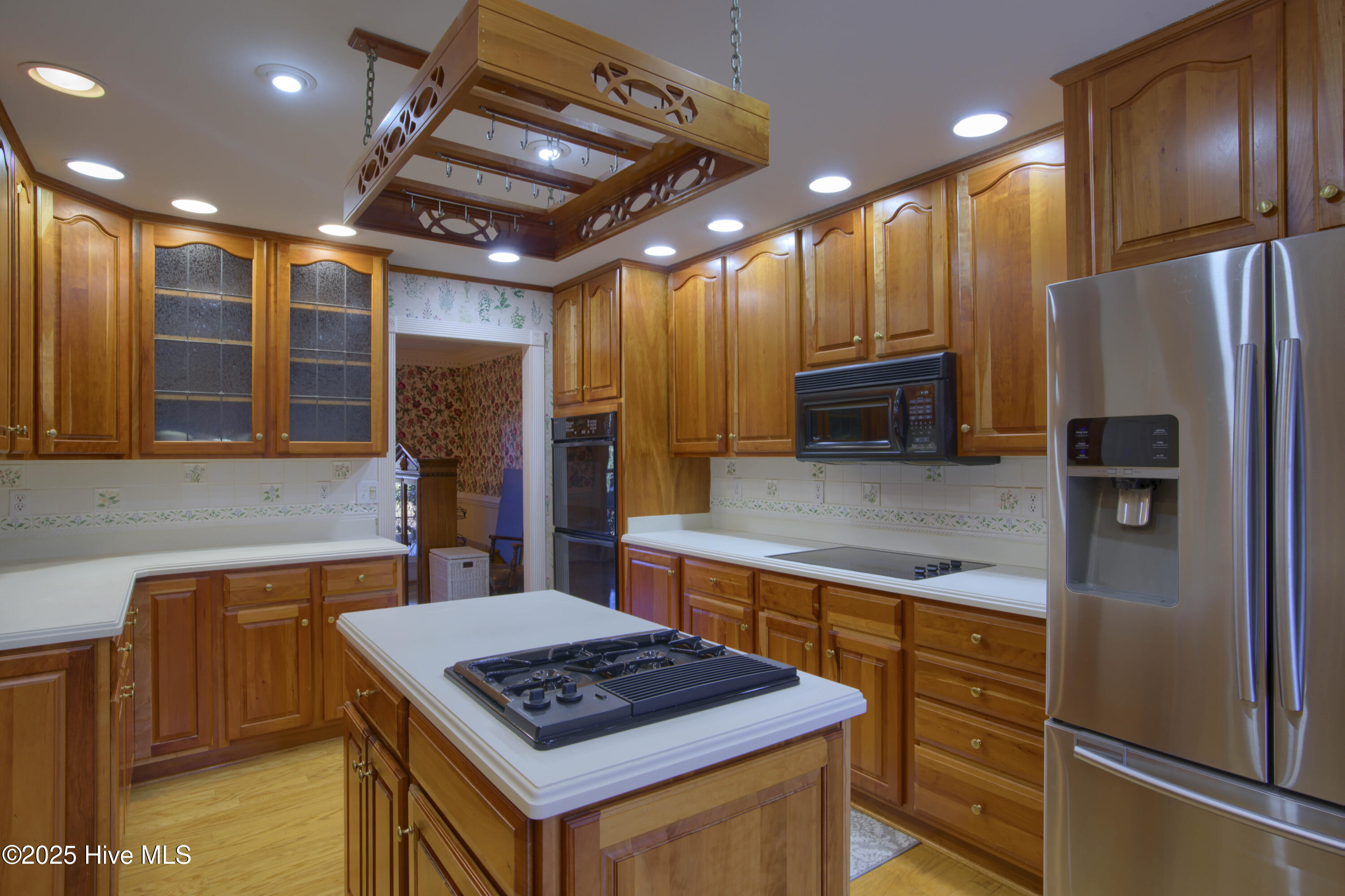 2234 Perry Drive
