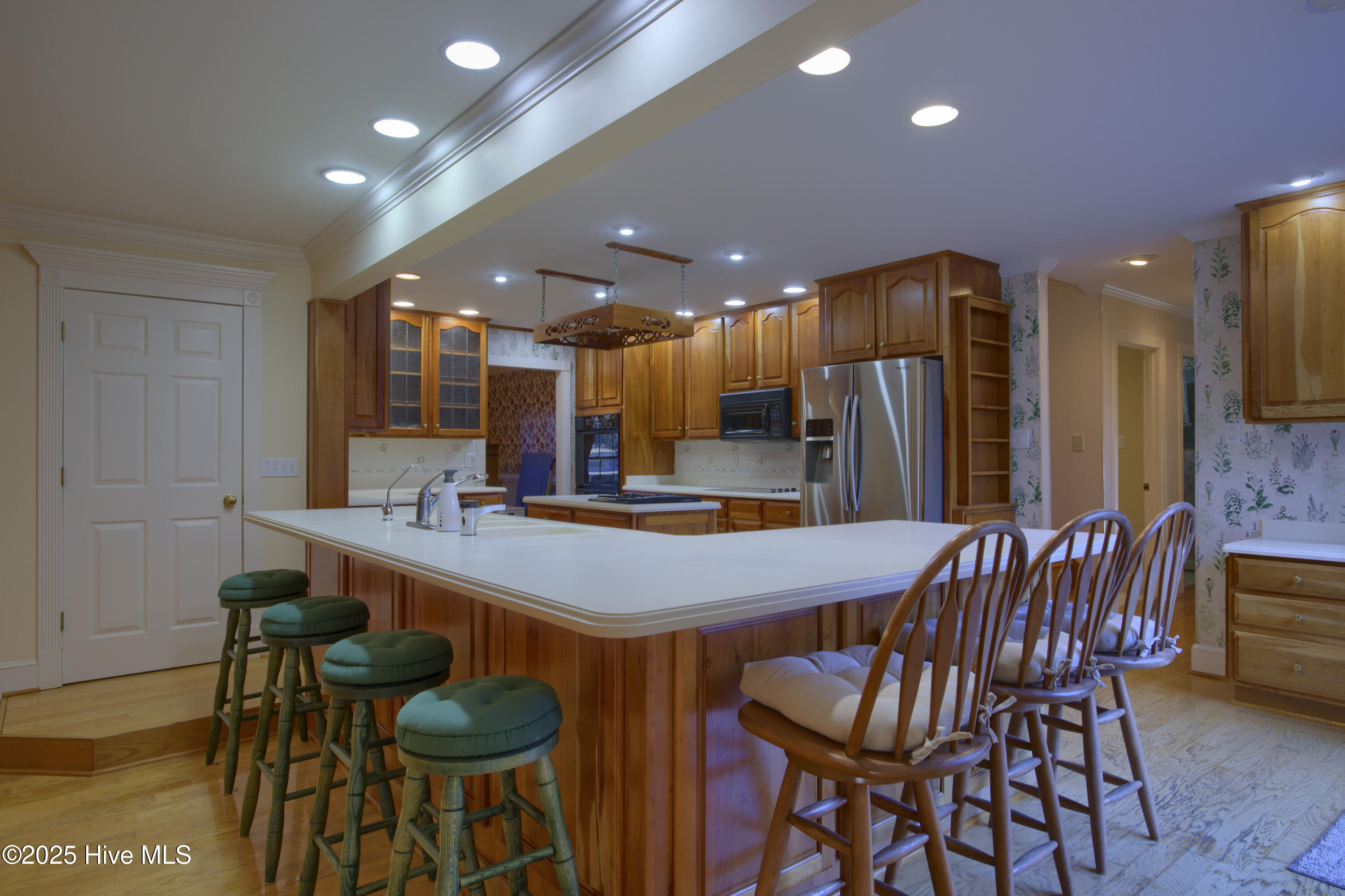 2234 Perry Drive