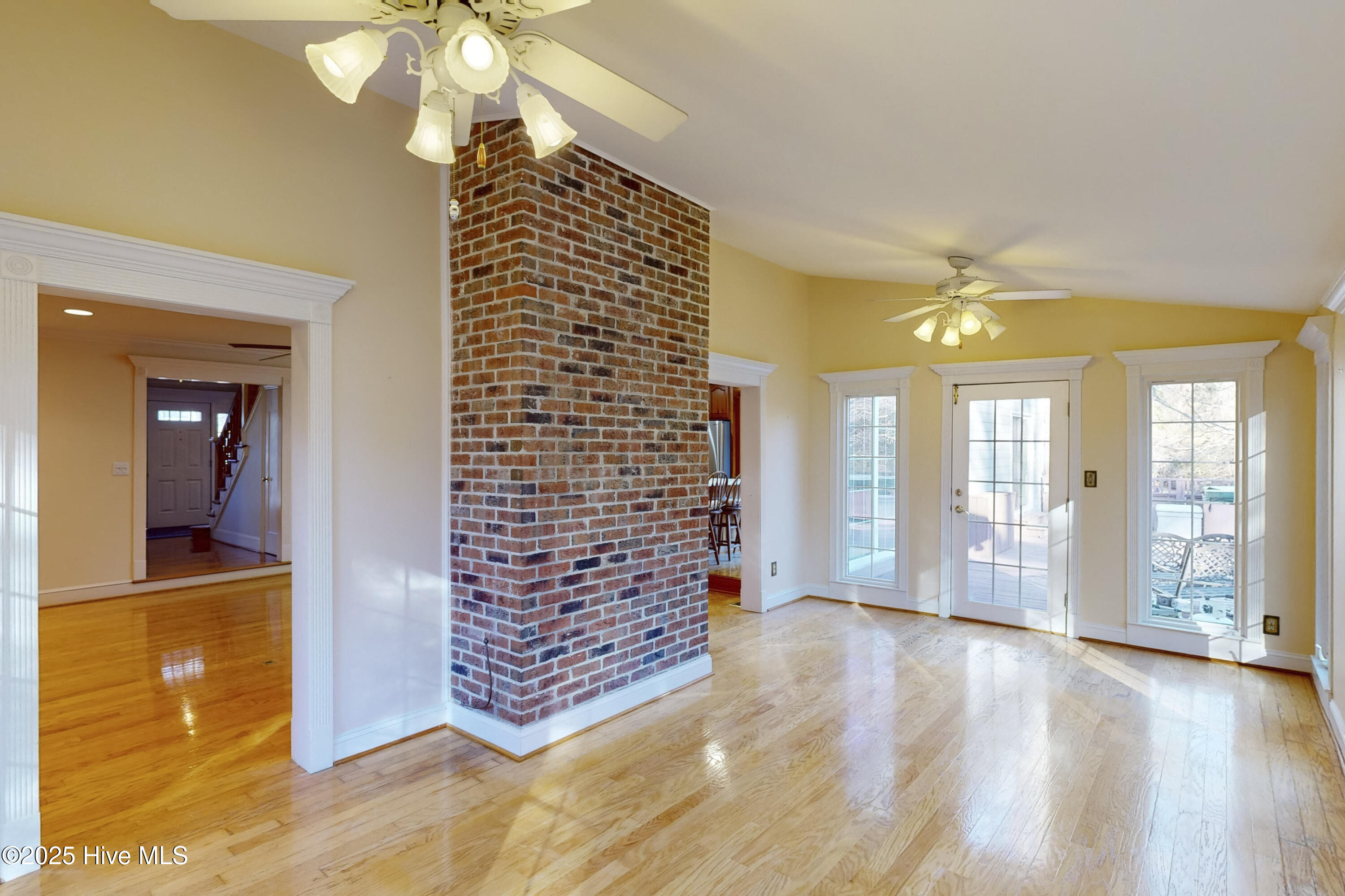 2234 Perry Drive