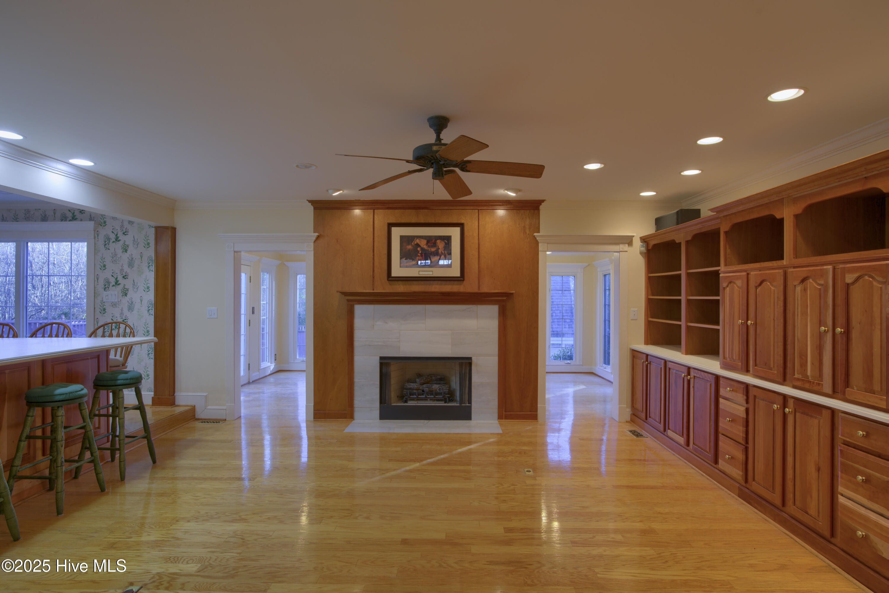 2234 Perry Drive