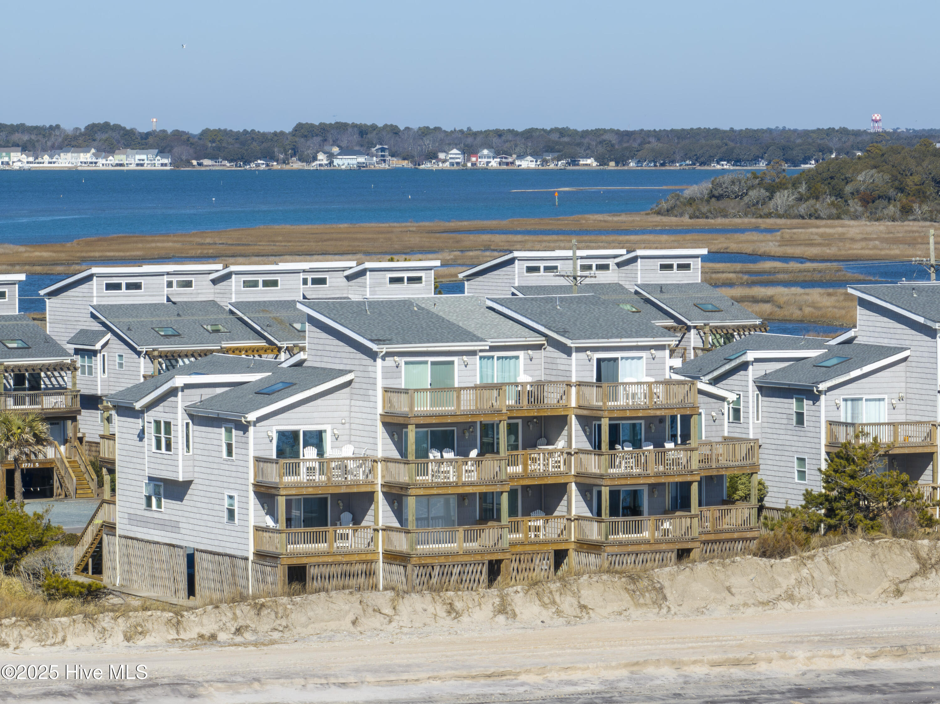 1768 New River Inlet Road, 3