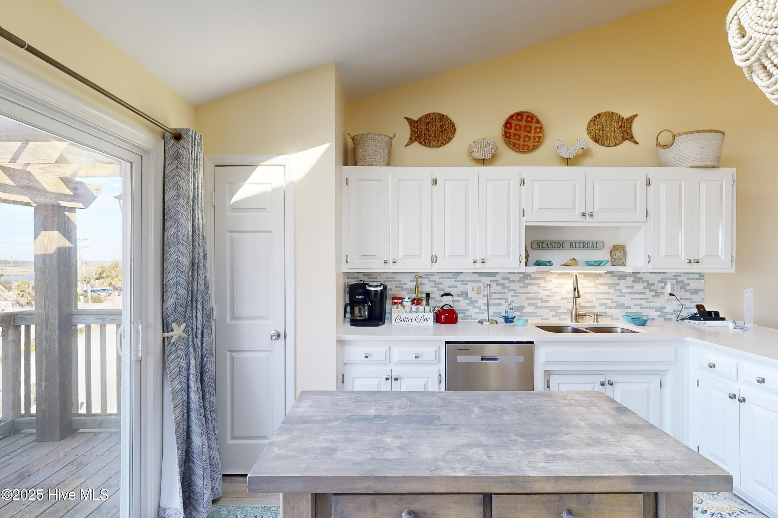 1768 New River Inlet Road, 3