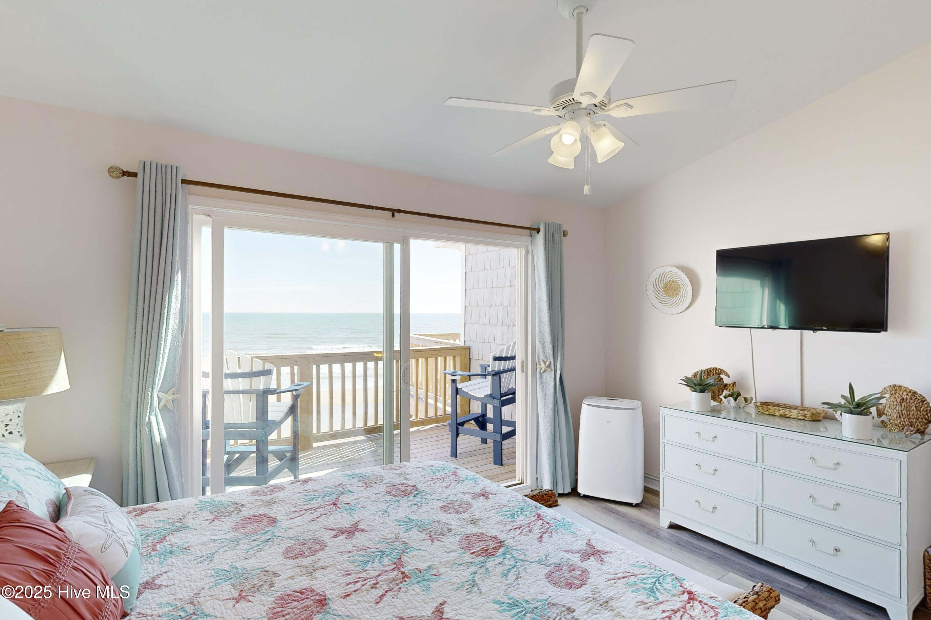 1768 New River Inlet Road, 3