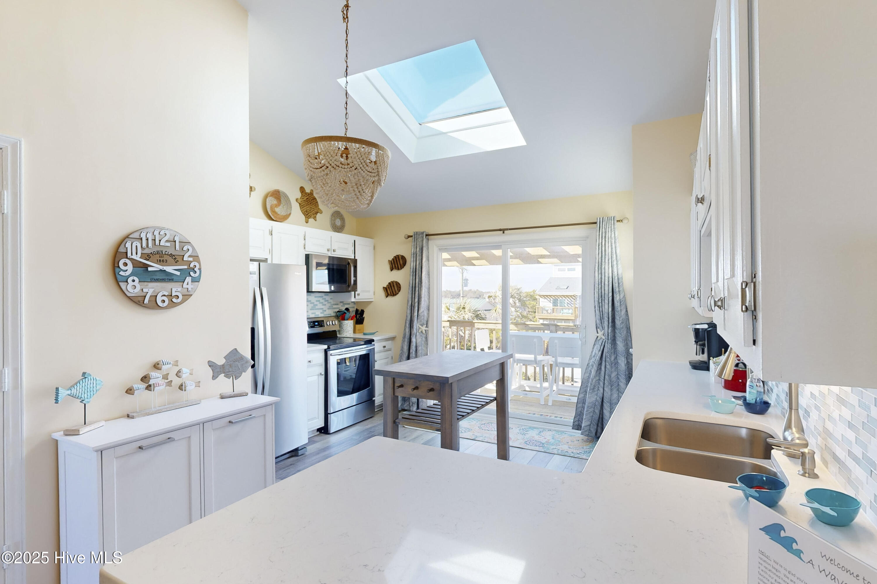 1768 New River Inlet Road, 3