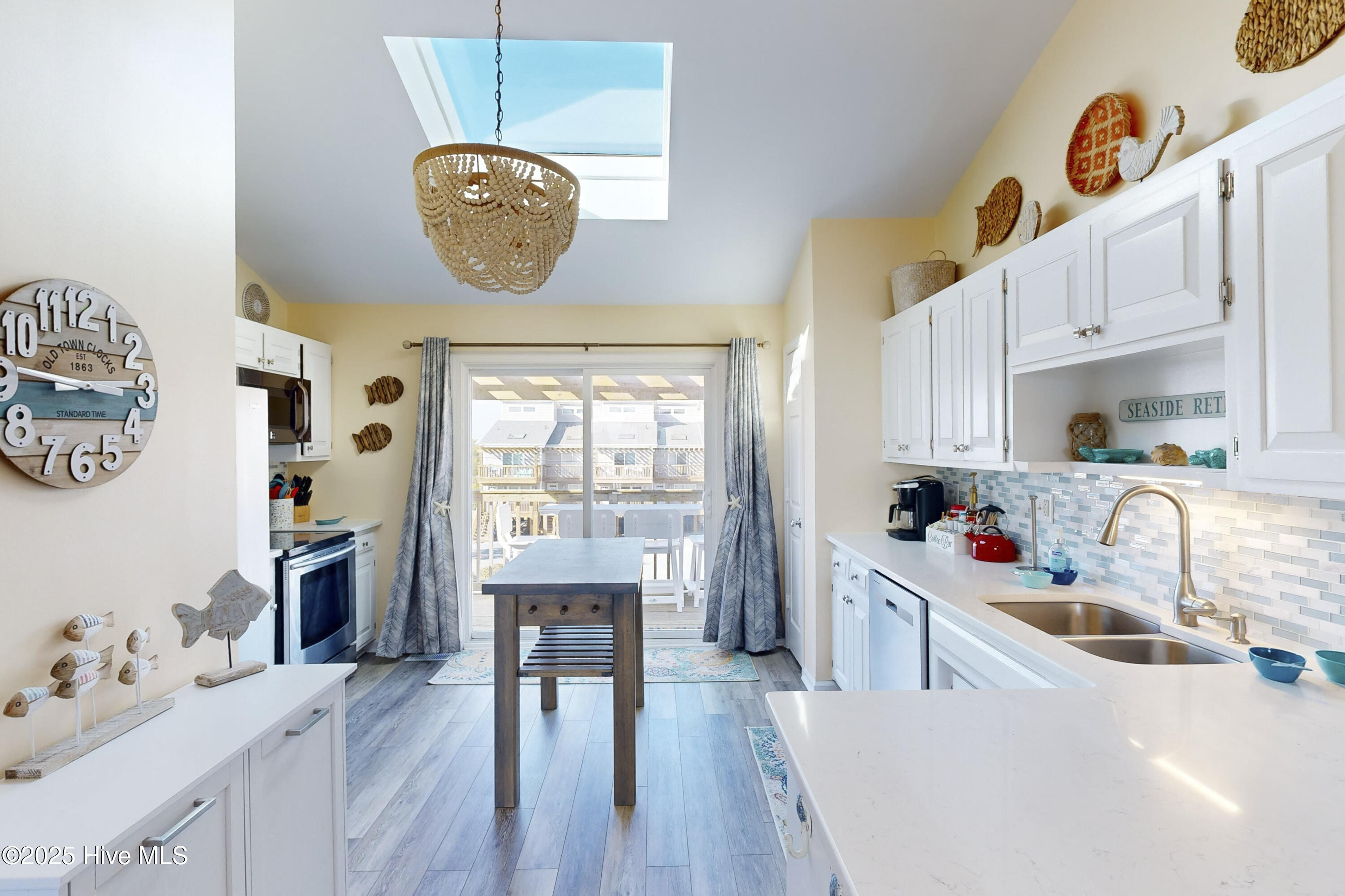 1768 New River Inlet Road, 3