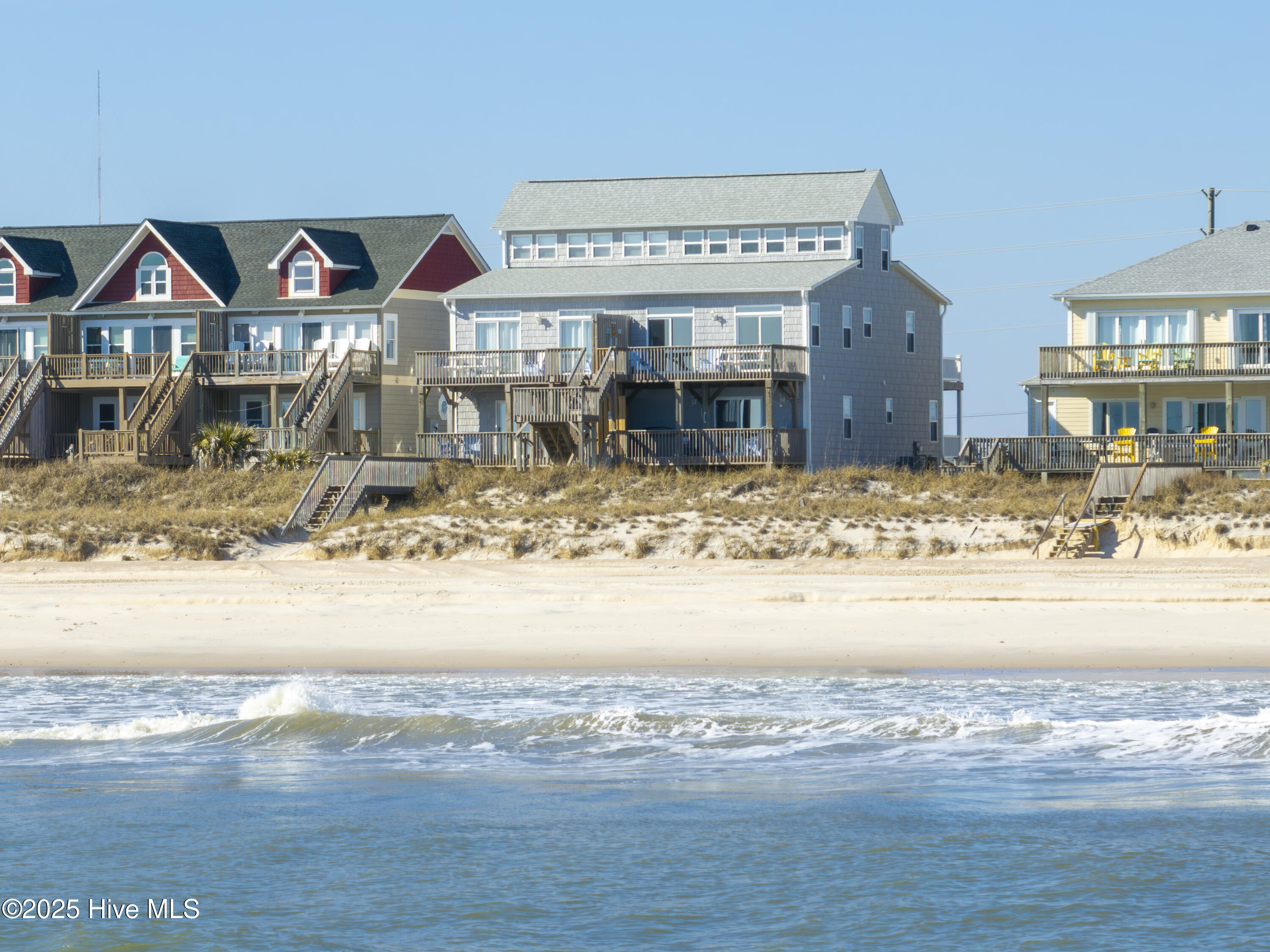 3876 Island Drive