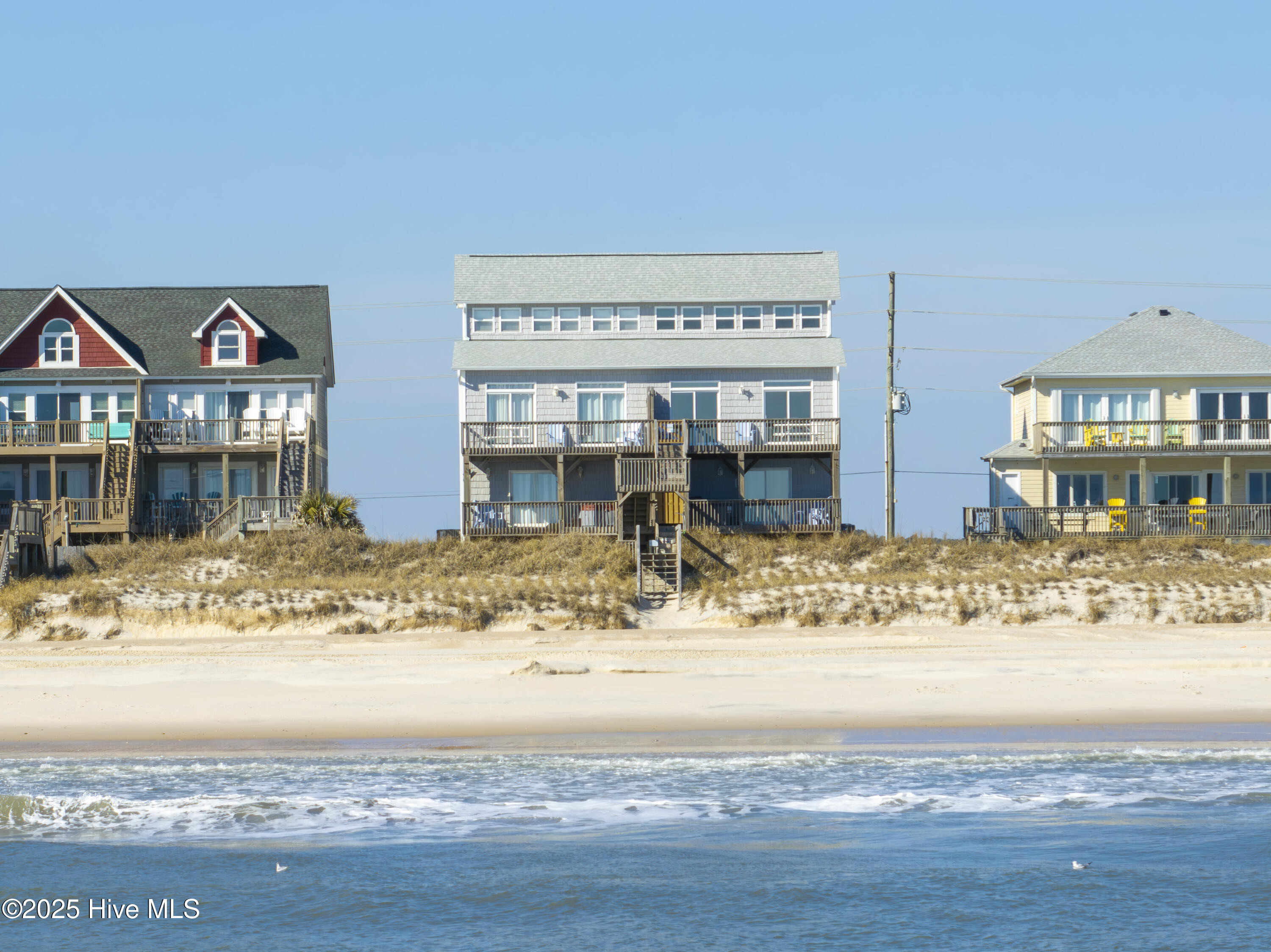 3876 Island Drive