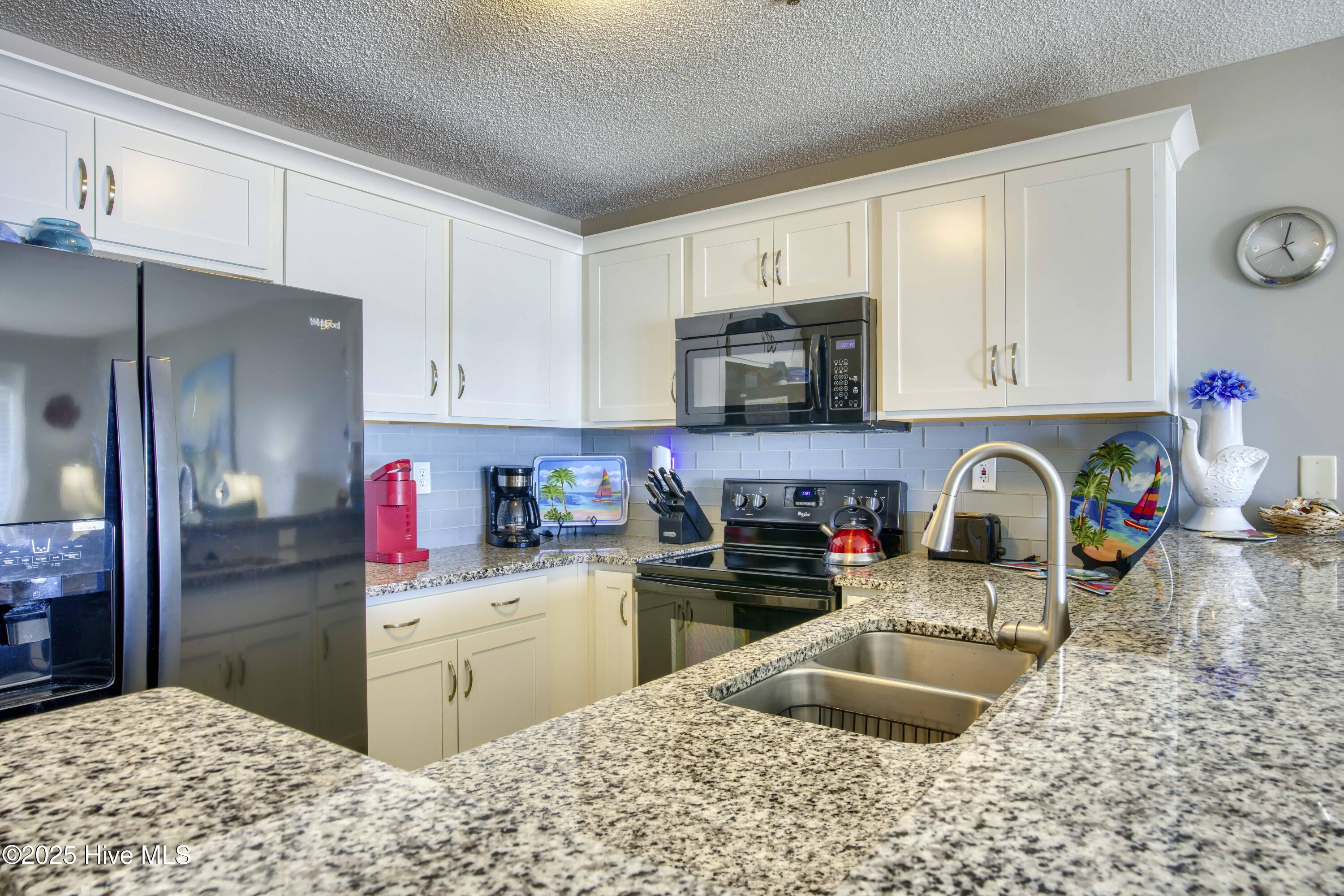 790 New River Inlet Road, 115a