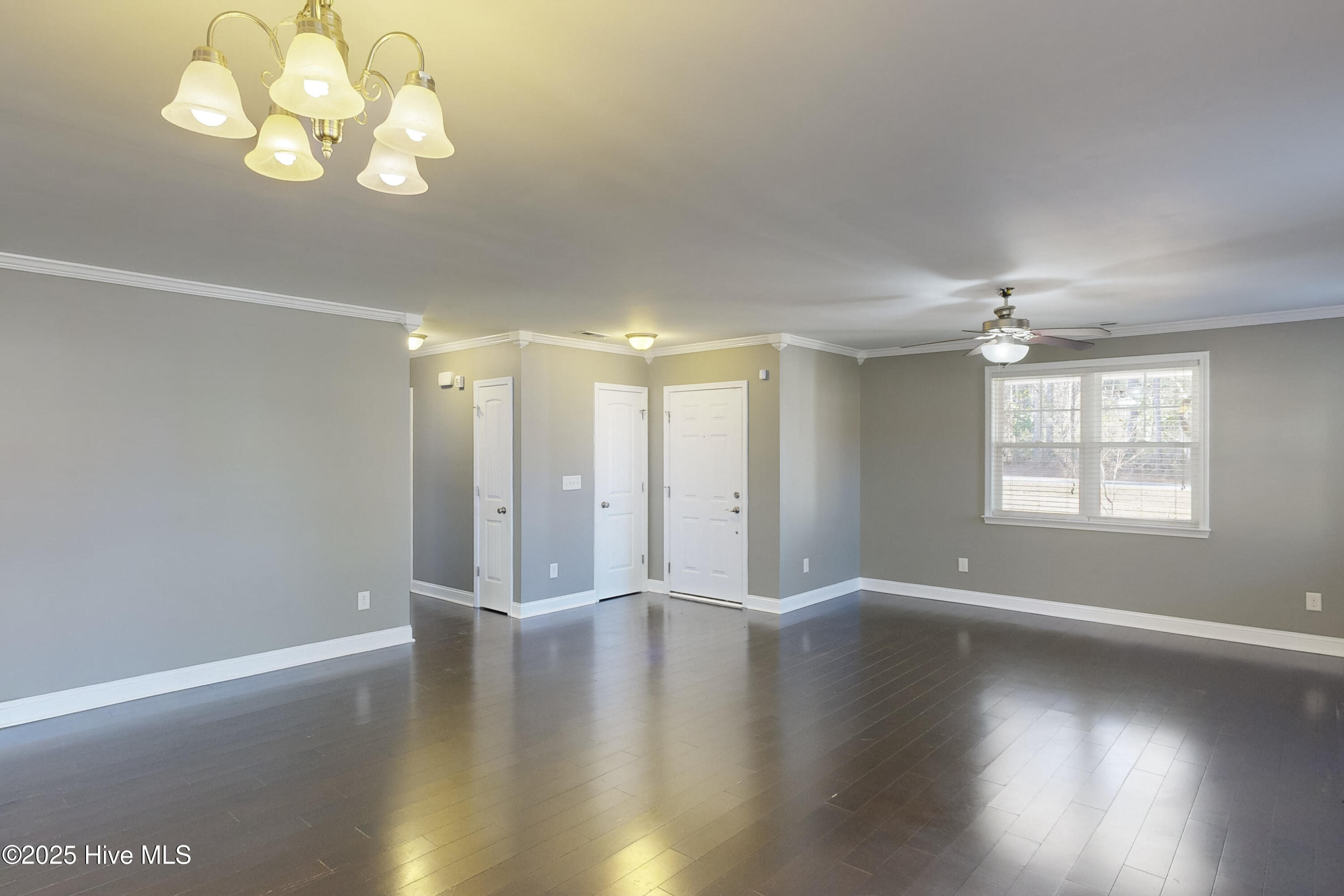 2110 Perry Drive