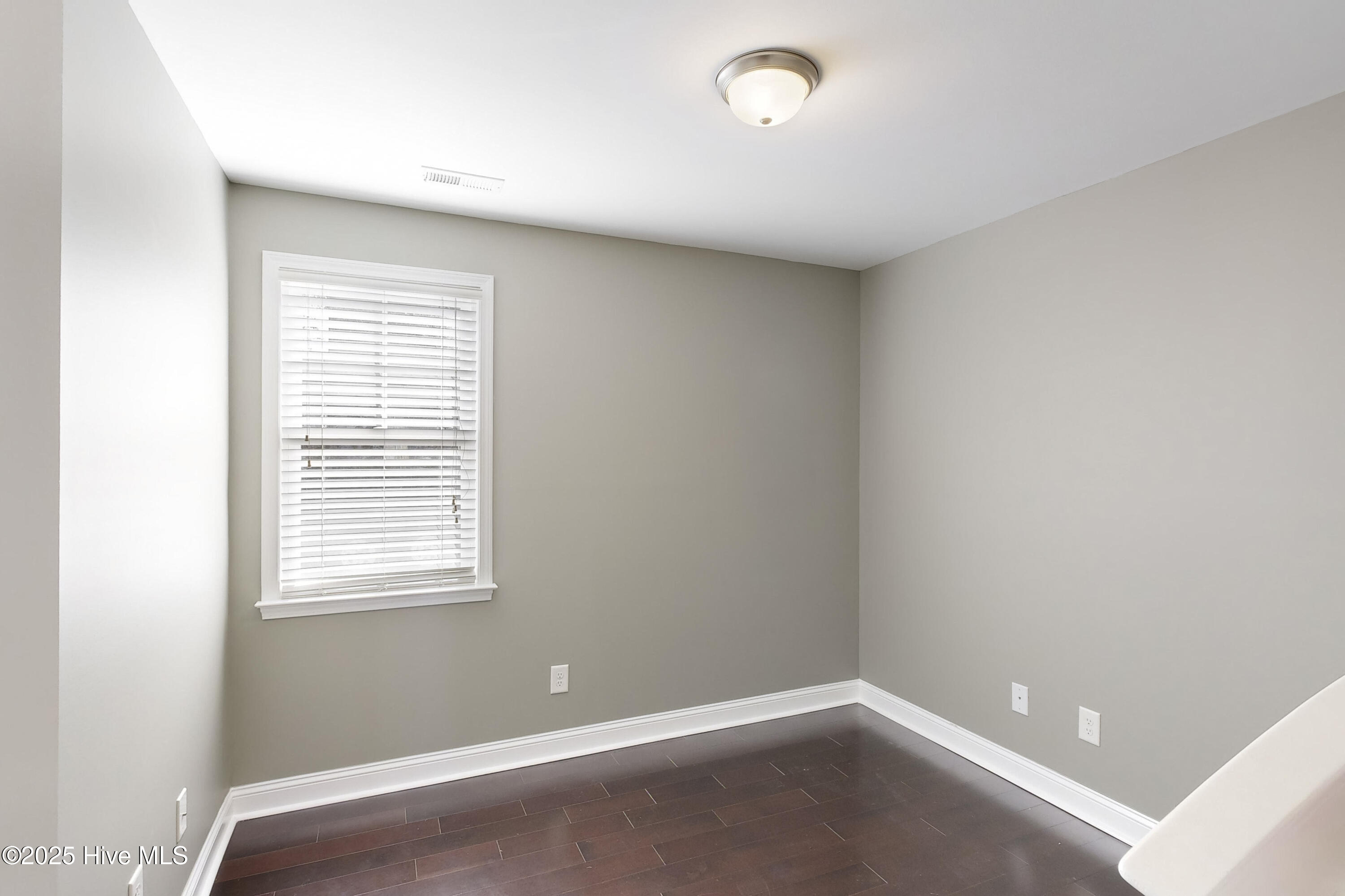 2110 Perry Drive