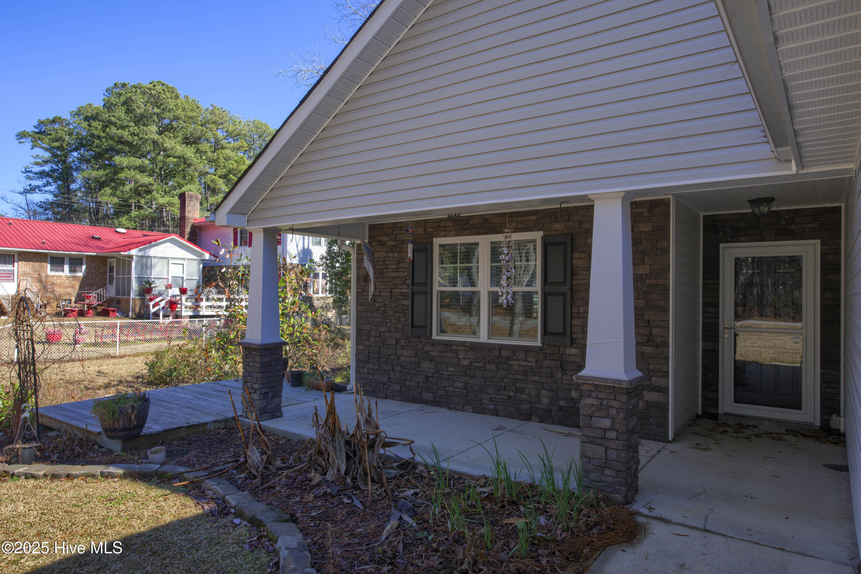 2110 Perry Drive