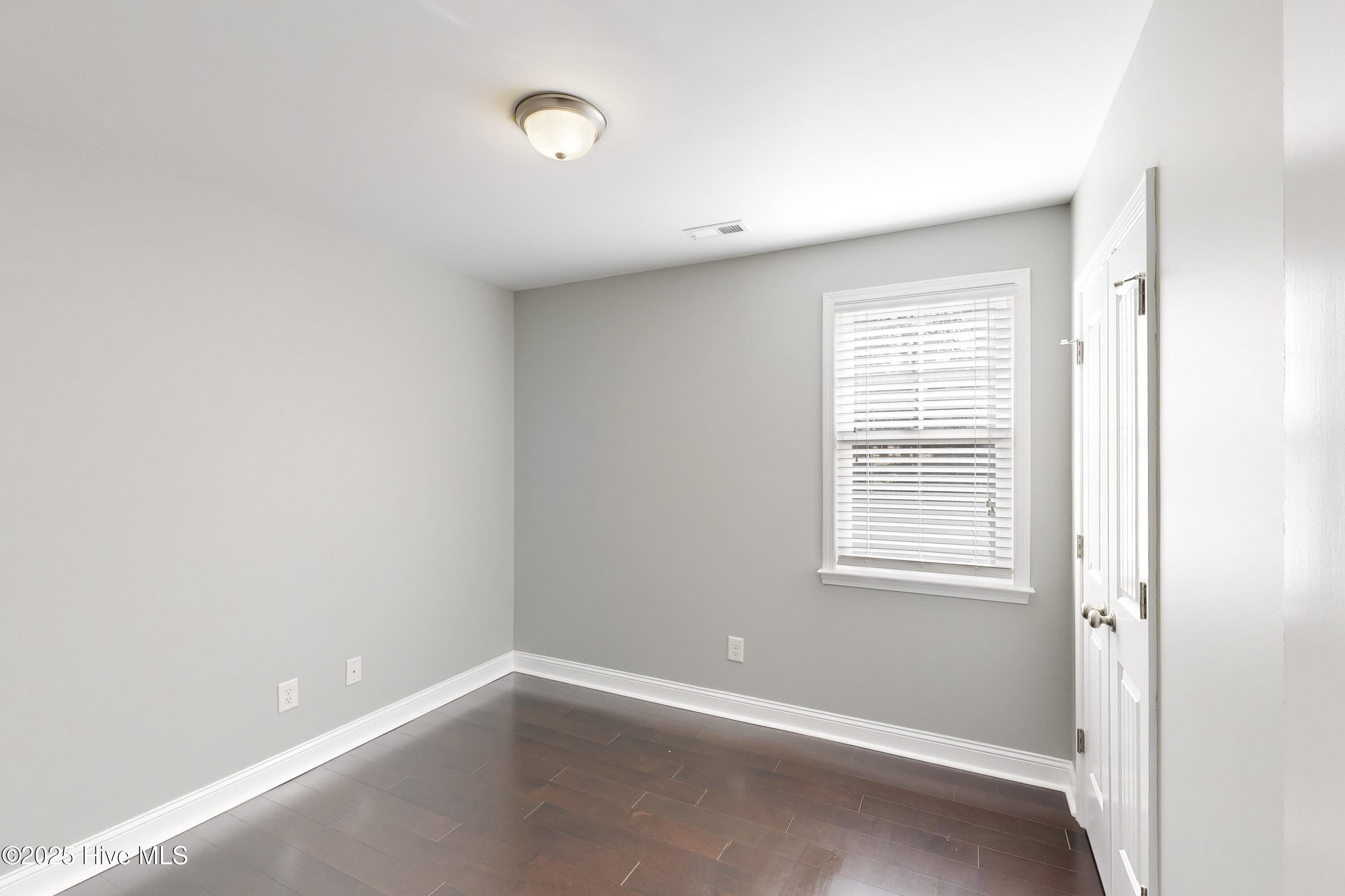 2110 Perry Drive