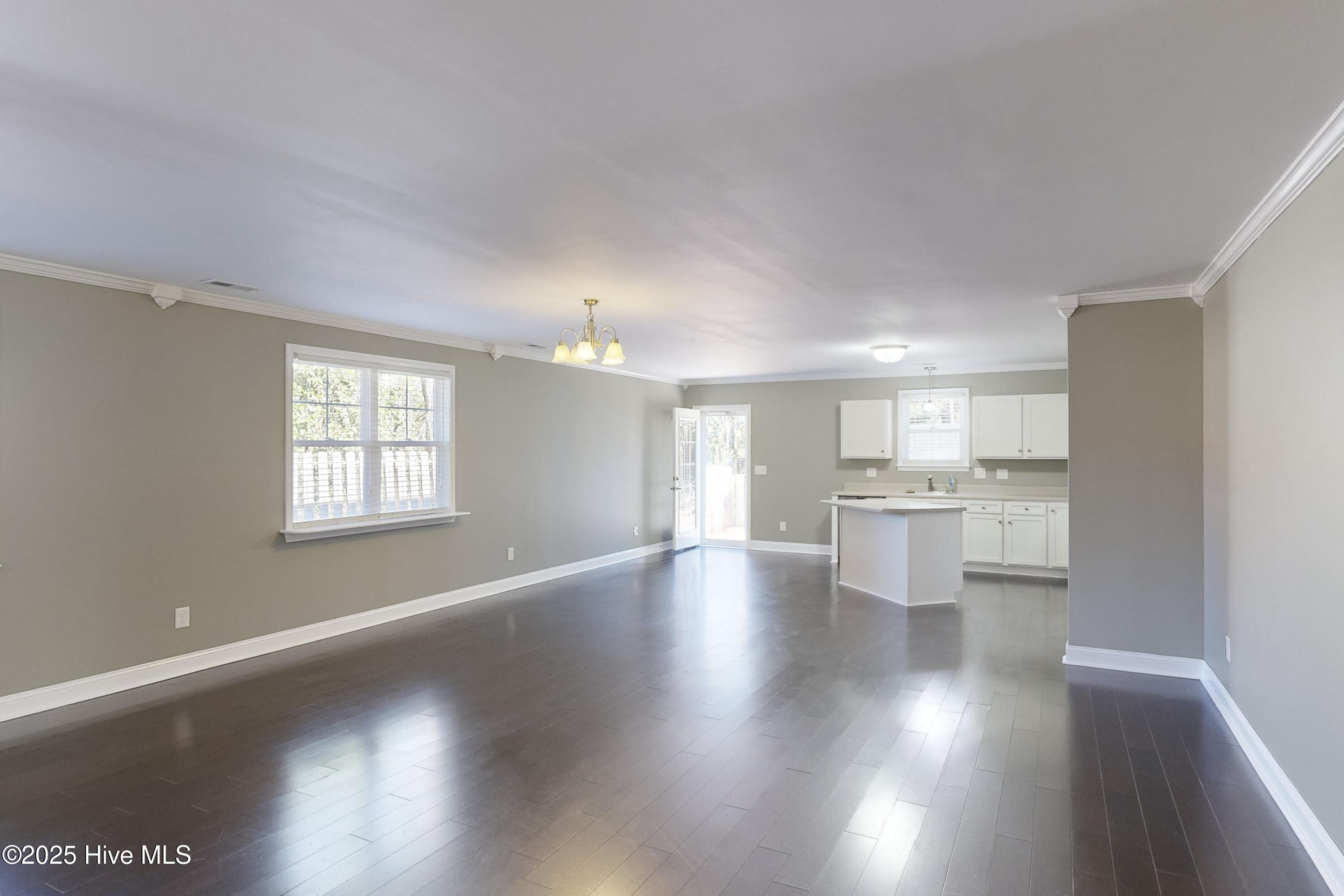 2110 Perry Drive