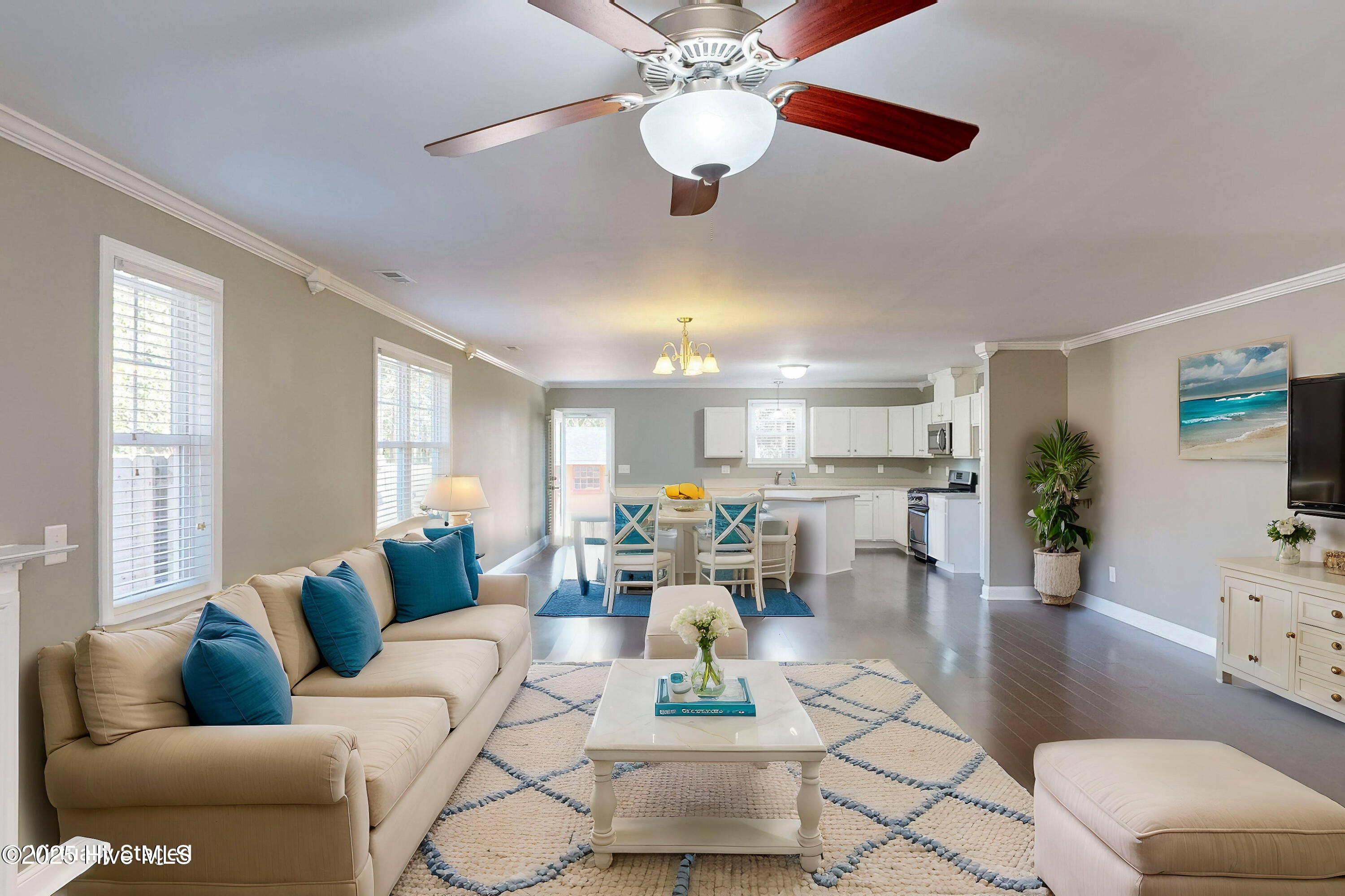 2110 Perry Drive