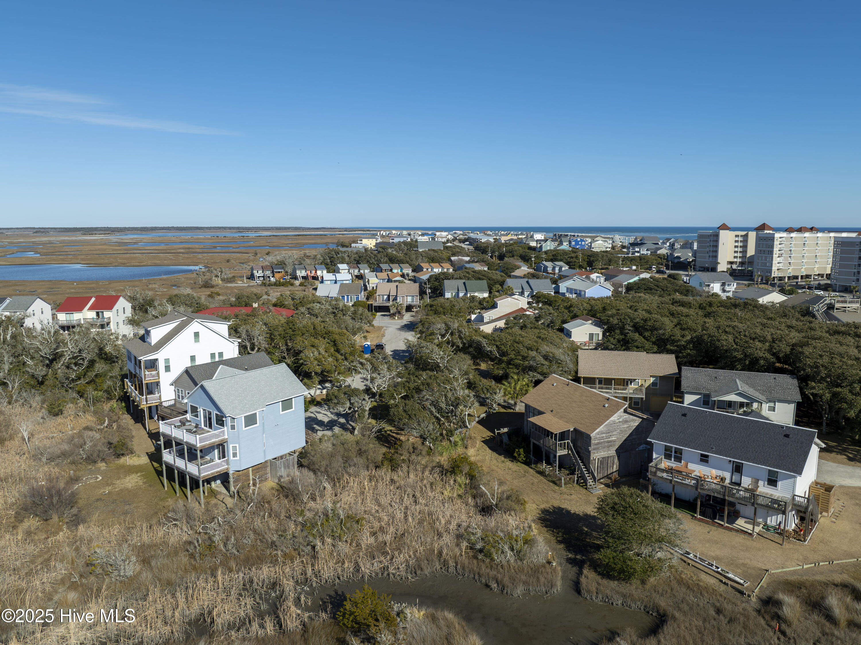 320 Bay Circle
