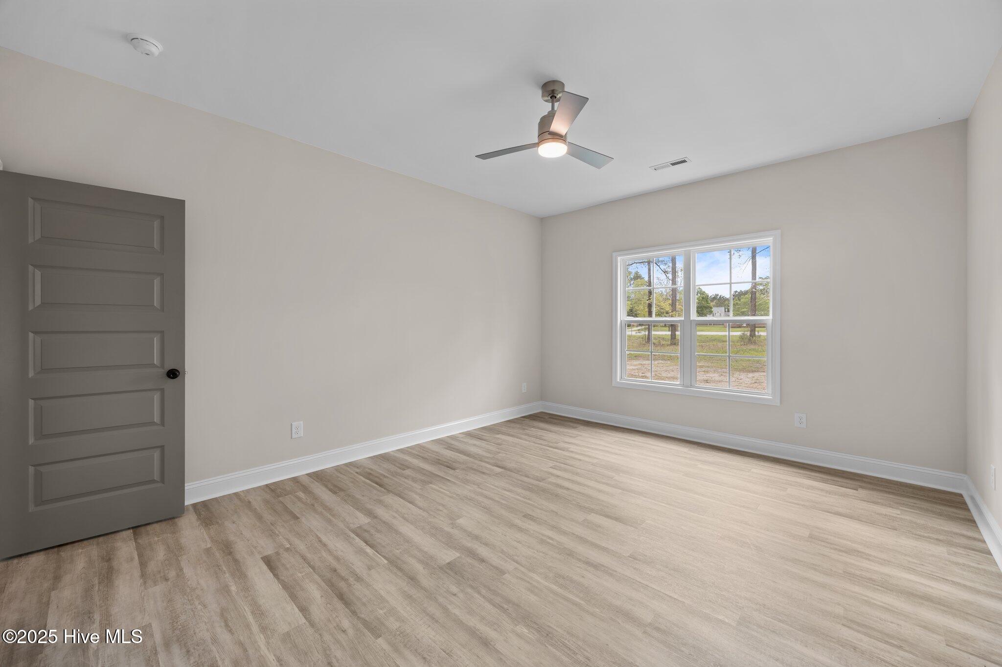 111 Thomas Loop Road