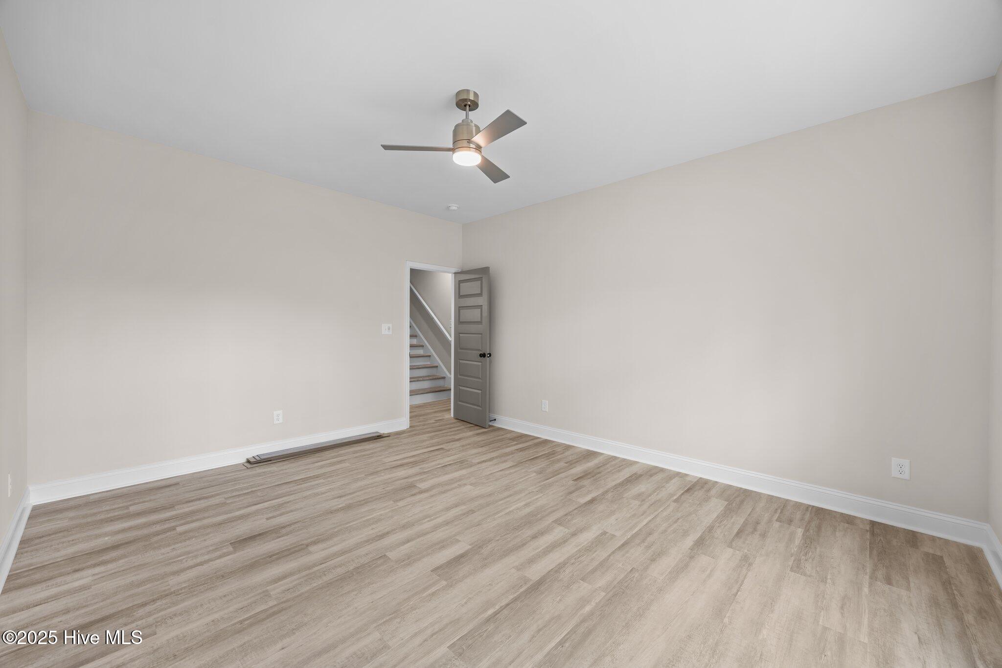 111 Thomas Loop Road