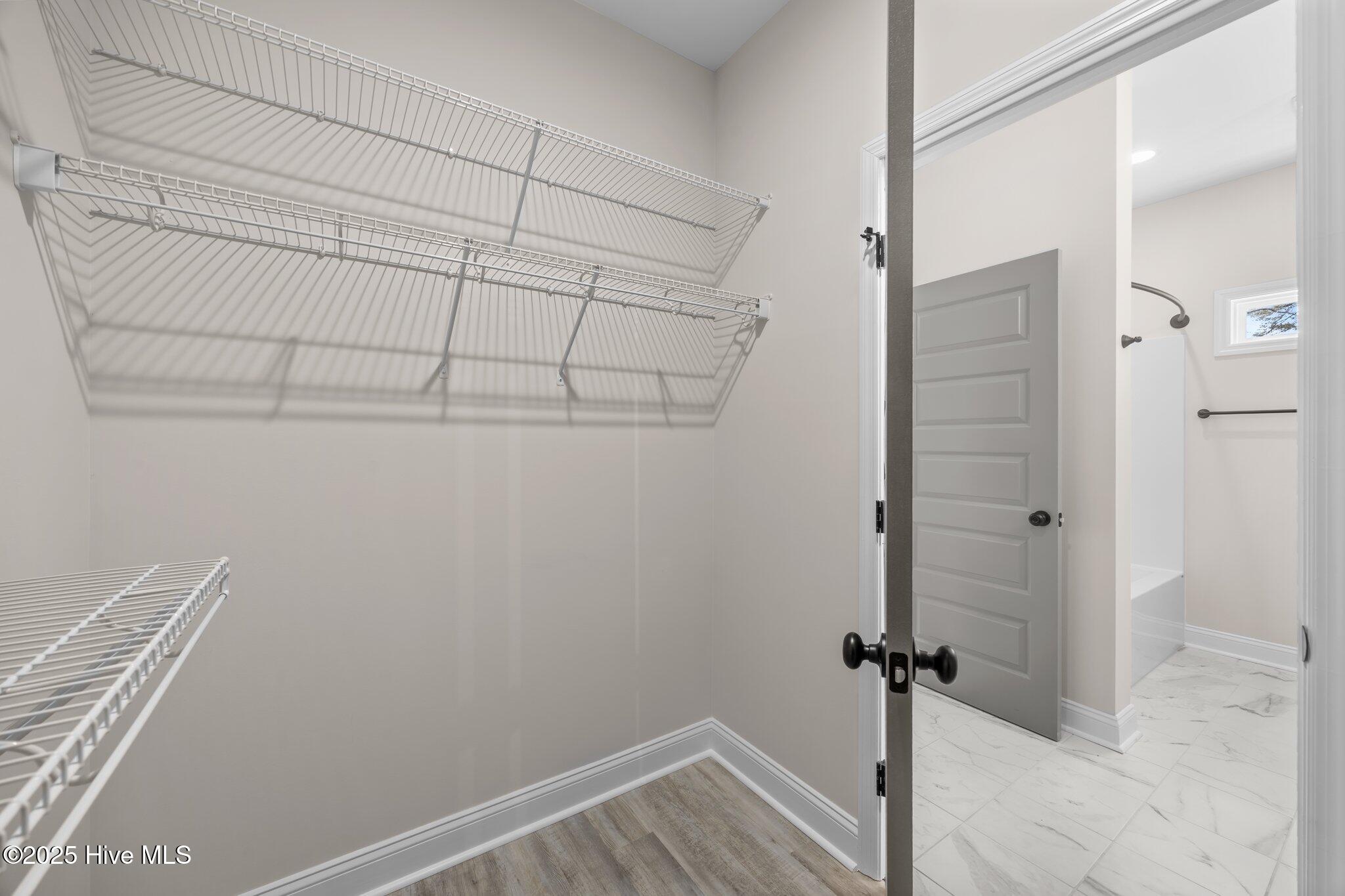 111 Thomas Loop Road