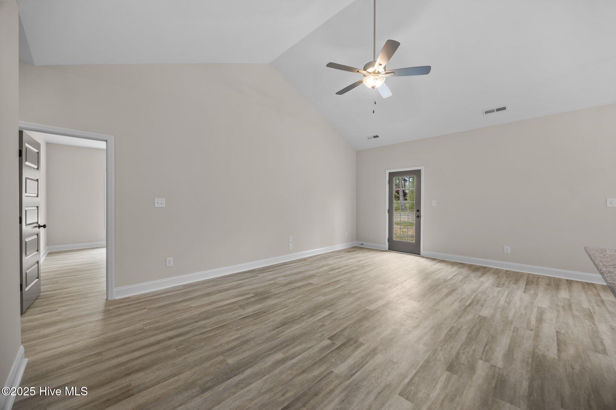 111 Thomas Loop Road