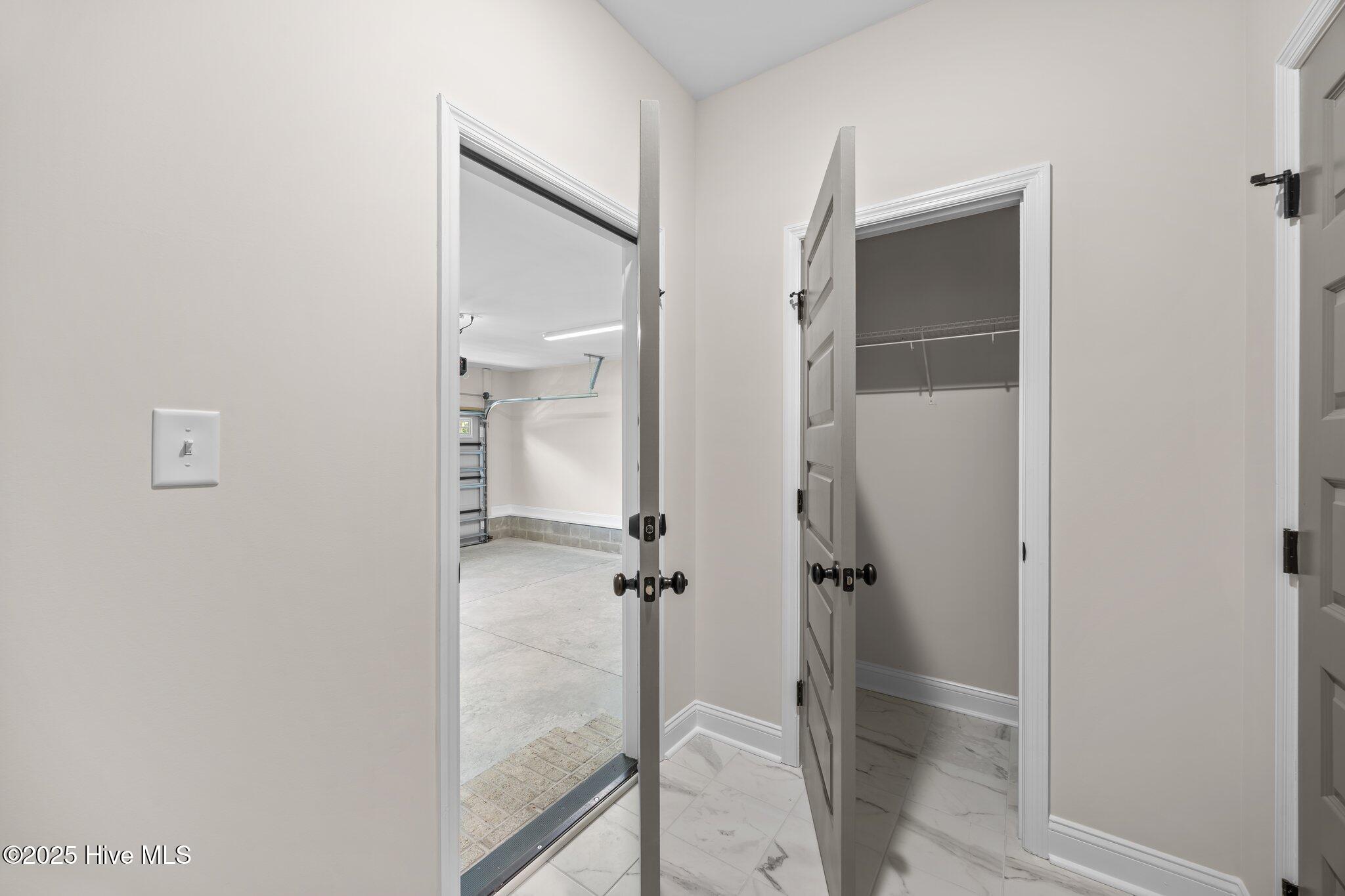 111 Thomas Loop Road