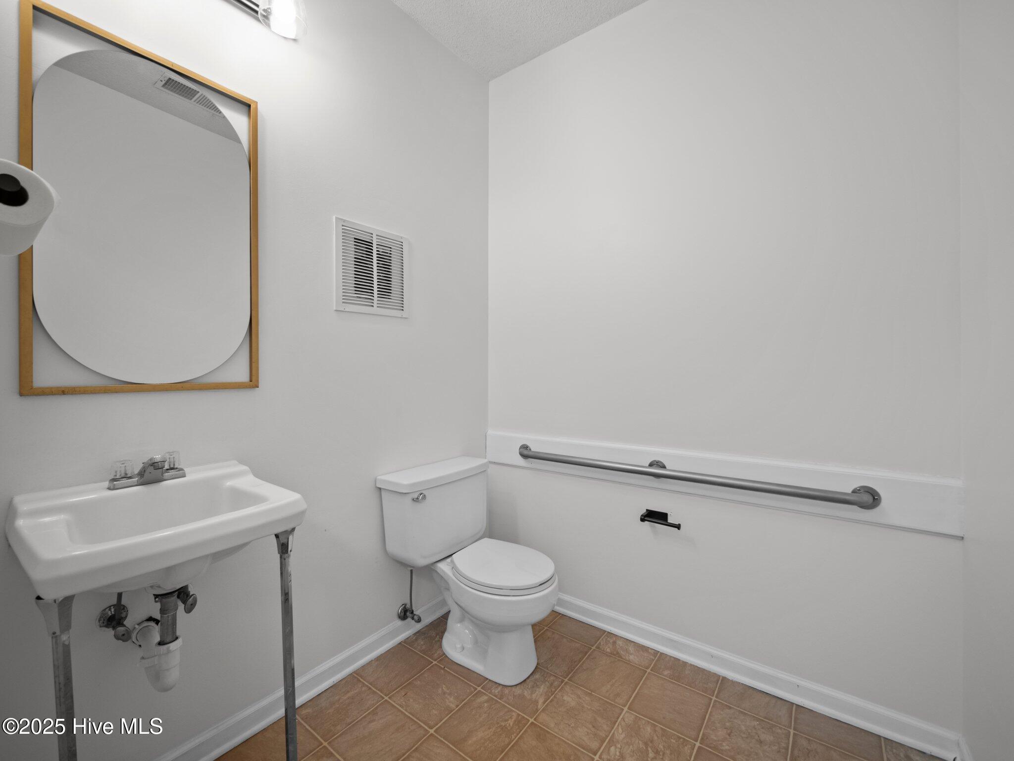 410 New Bridge Street 9b