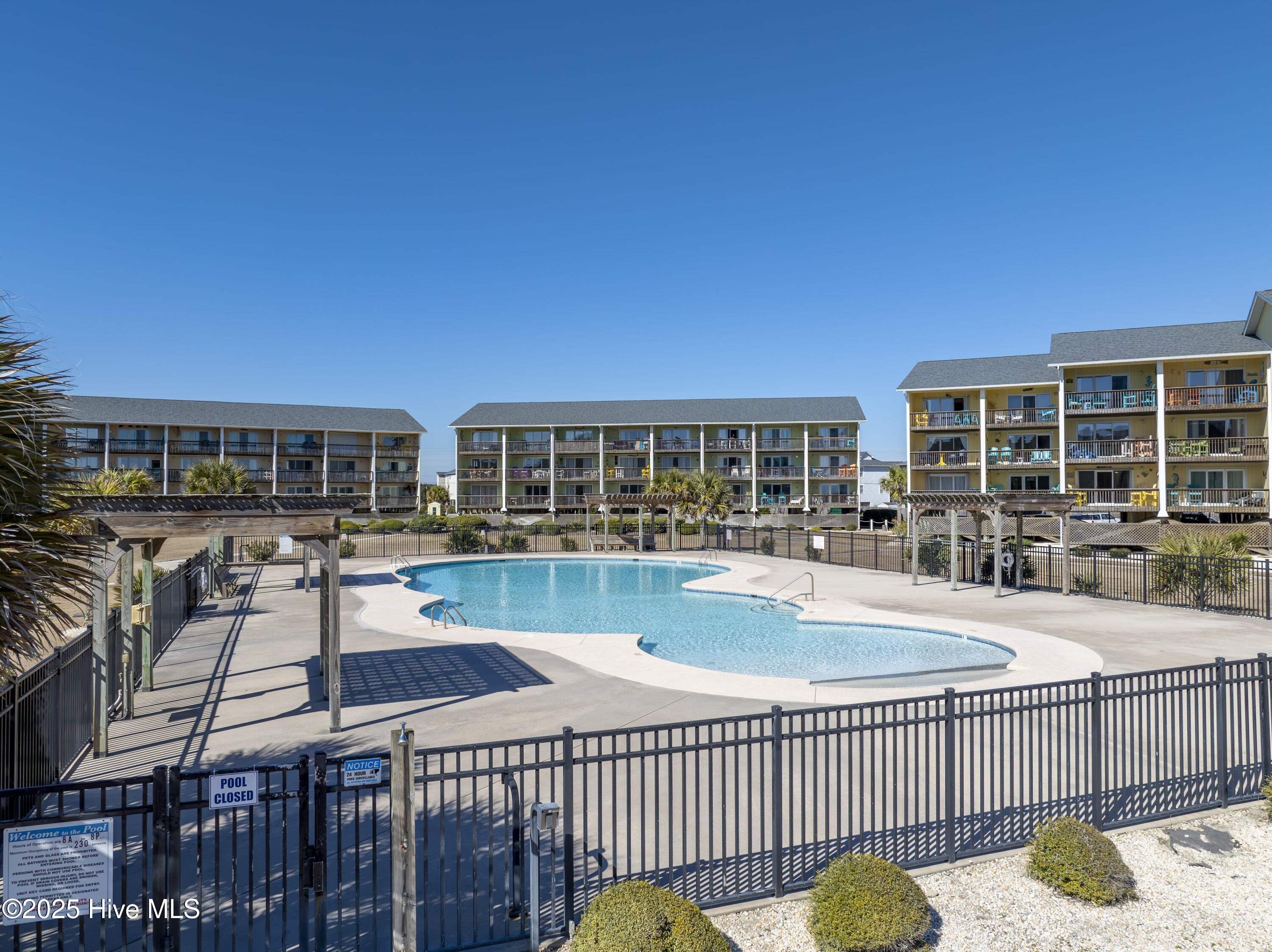 918 N New River Drive, 126