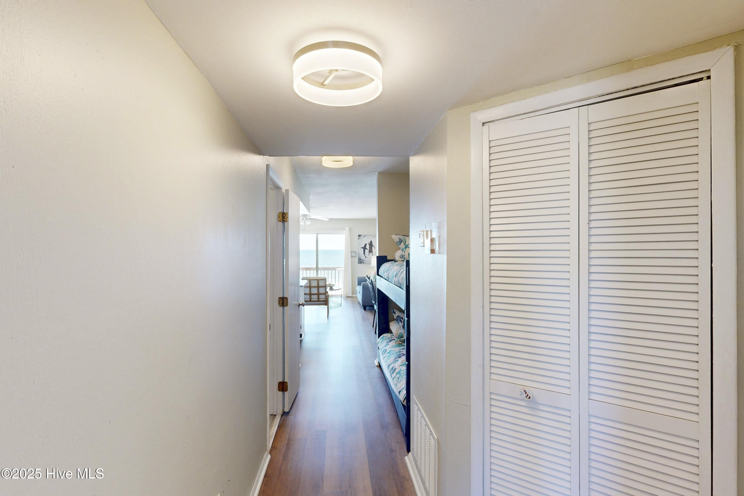 918 N New River Drive, 126